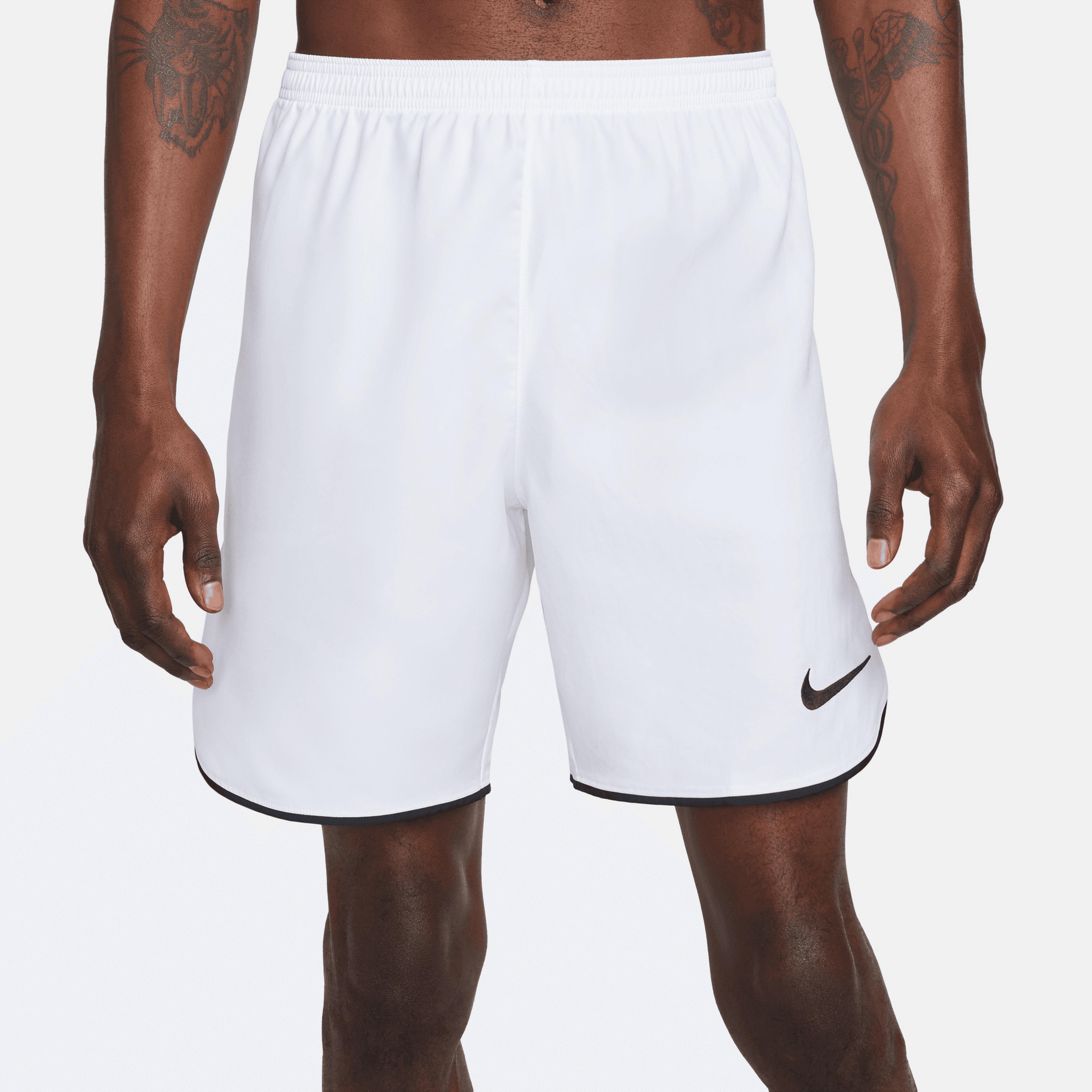 Nike Dri-Fıt Erkek Beyaz Futbol Şortu