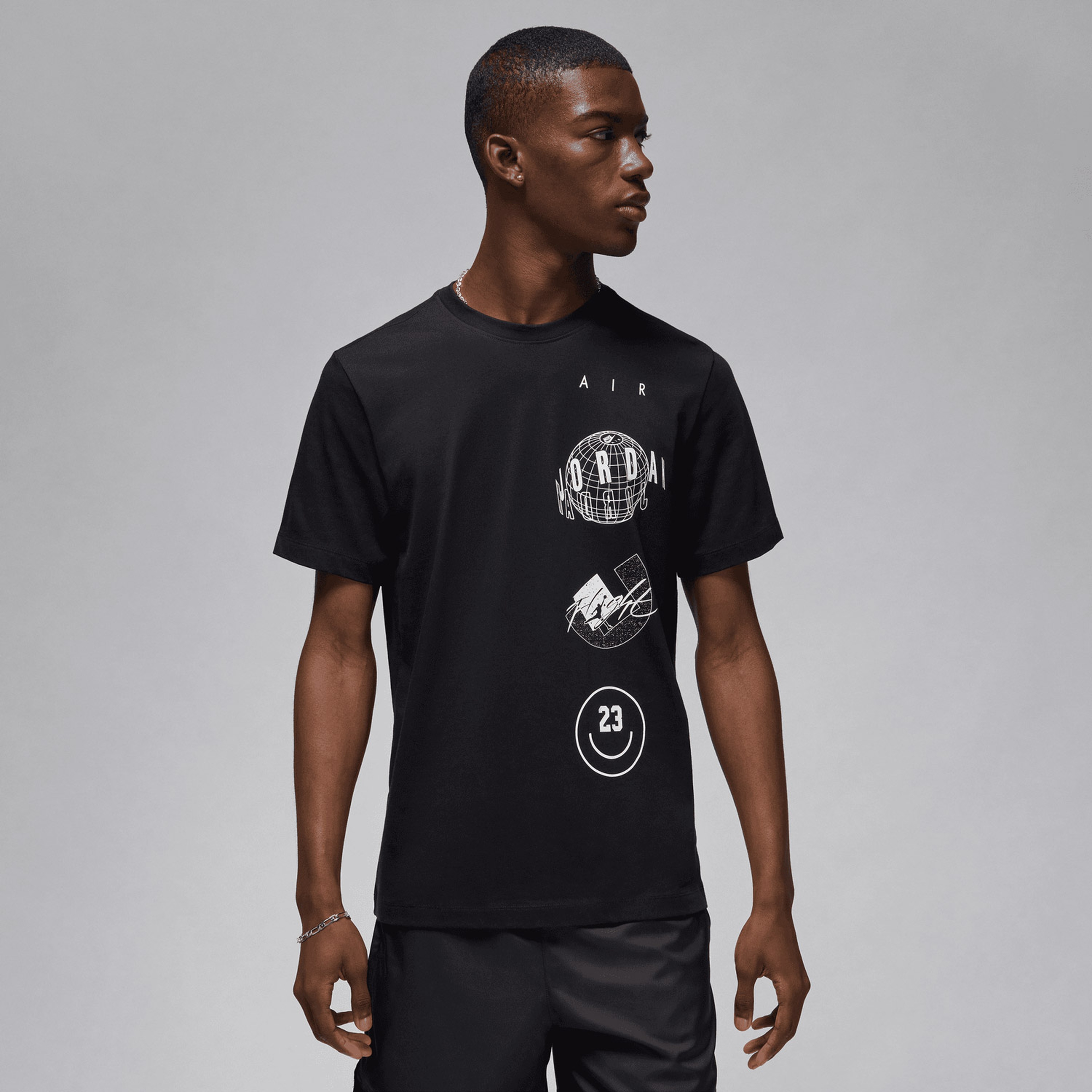 Jordan Brand Logo Stack Ss Crw Erkek Siyah T-Shirt