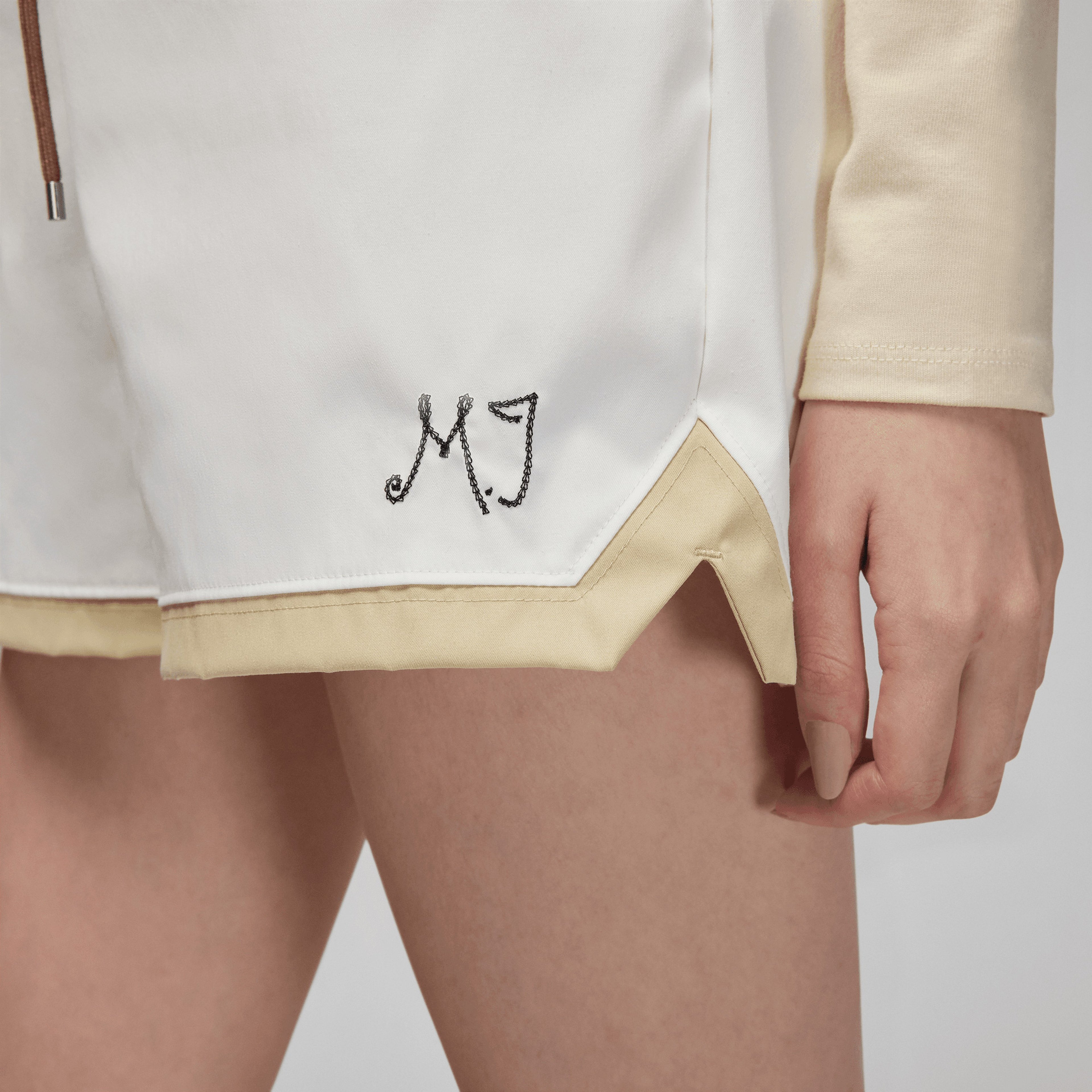 Jordan Woven Kadın Beyaz Şort