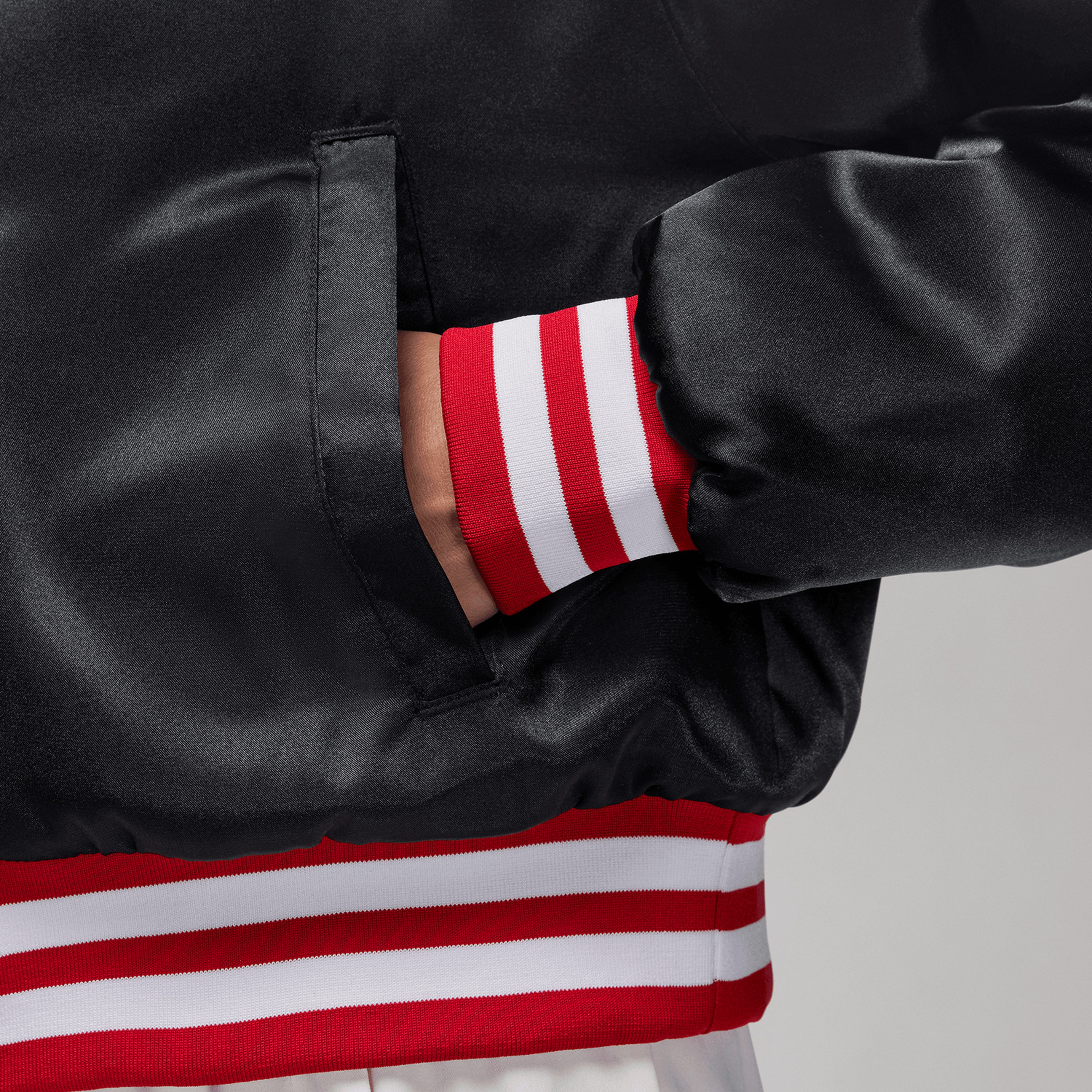 Jordan Varsity Kadın Siyah Ceket