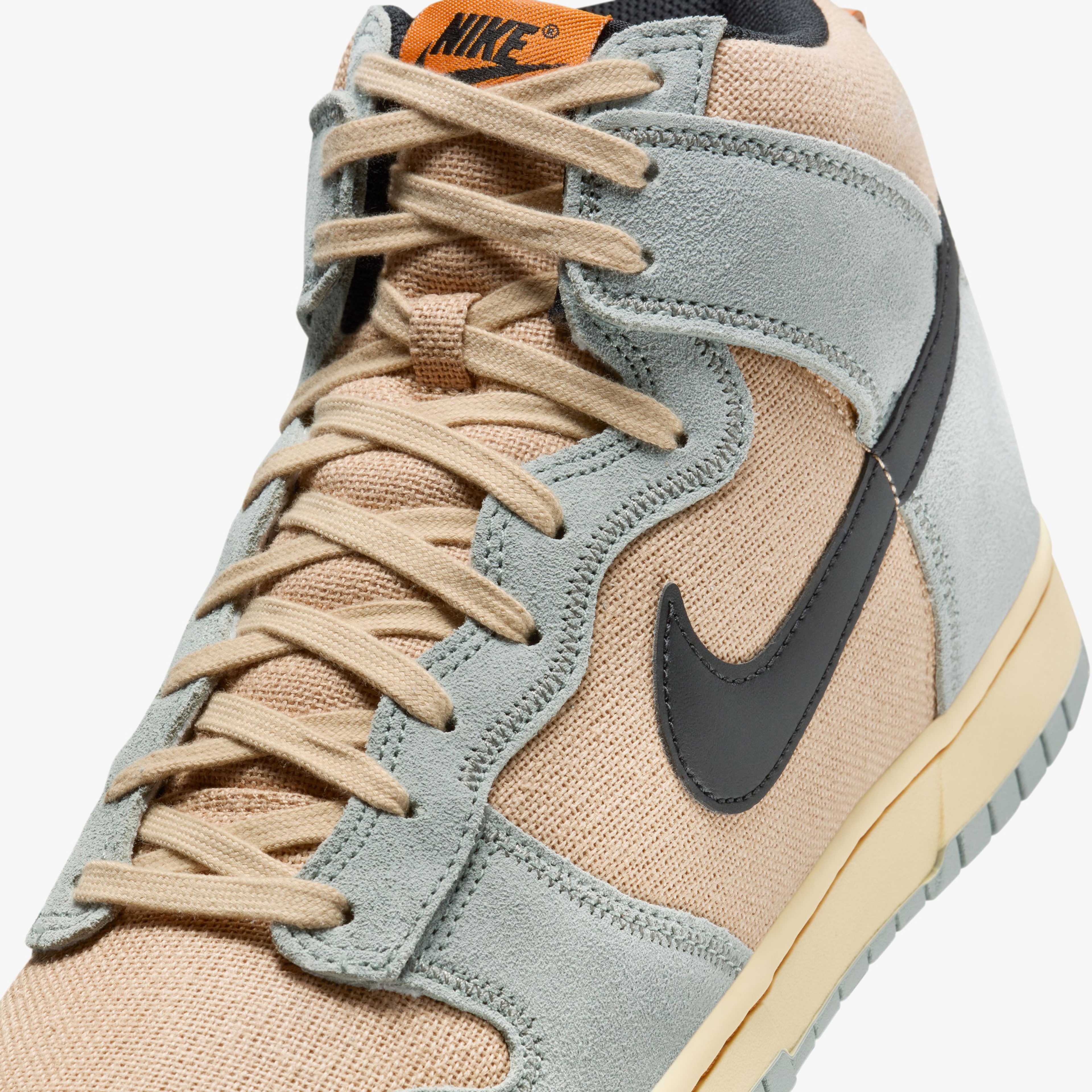 Nike Dunk High SE  Erkek Krem Spor Ayakkabı