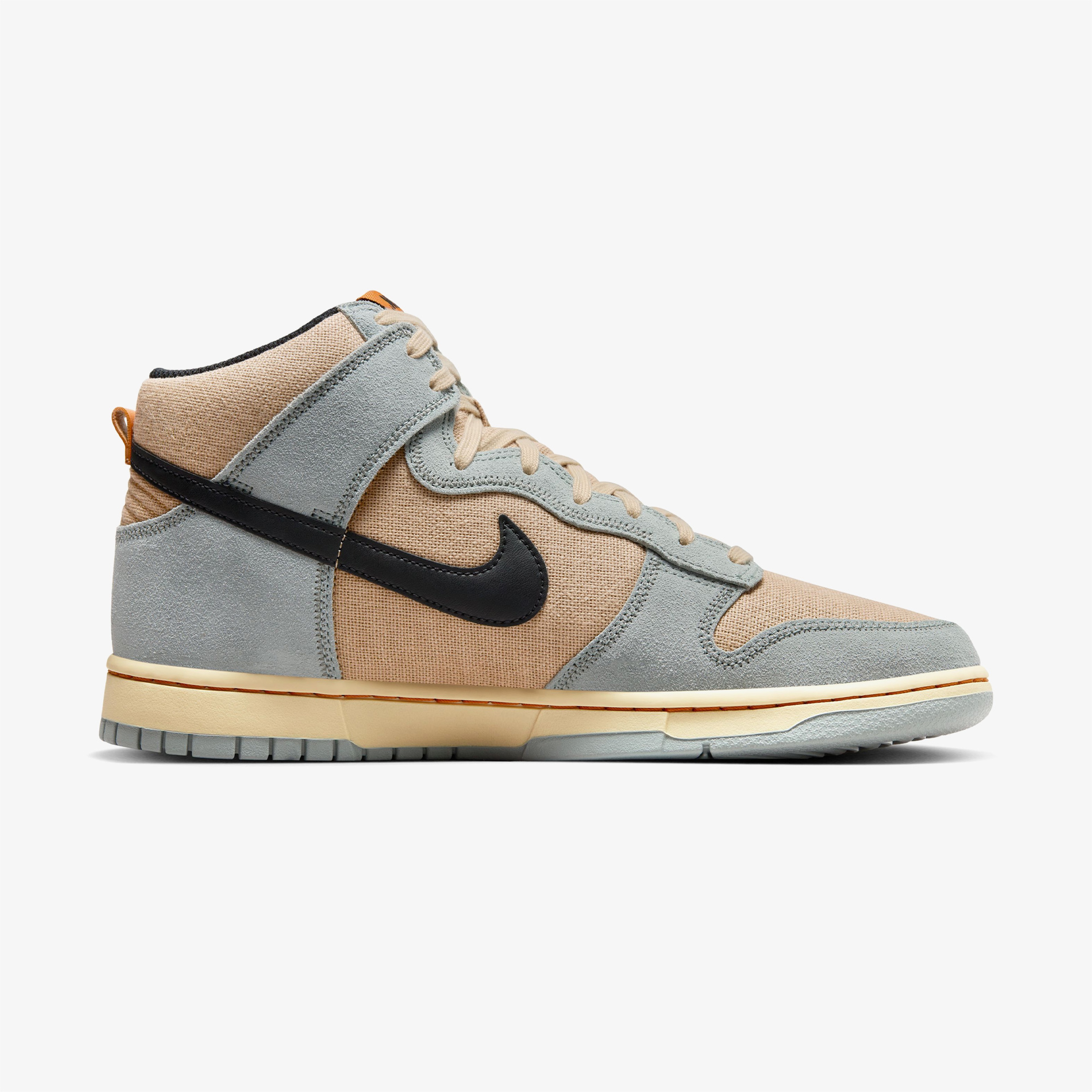 Nike Dunk High SE  Erkek Krem Spor Ayakkabı
