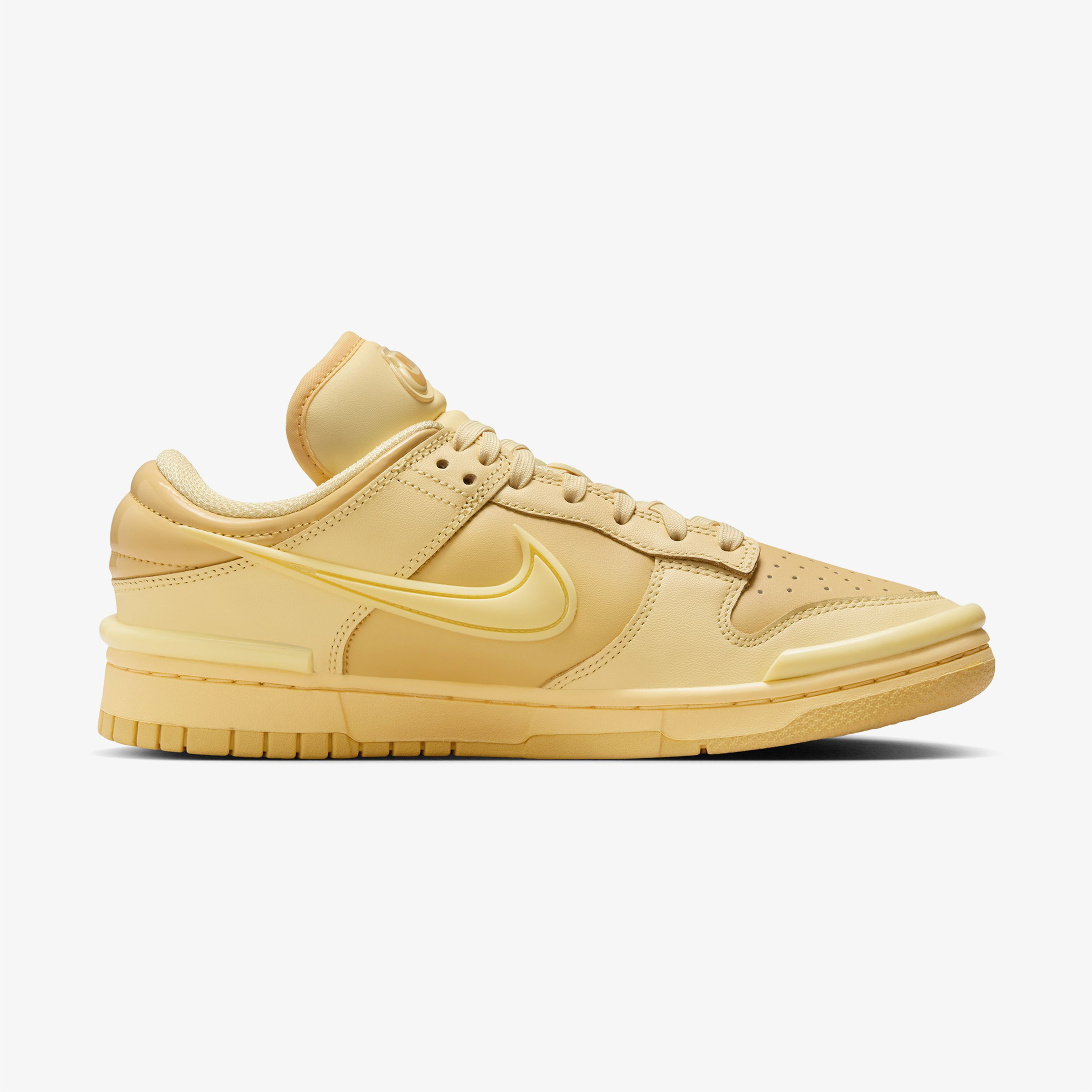 Nike Dunk Low Twist Sportswear Kadın Sarı/Altın Spor Ayakkabı