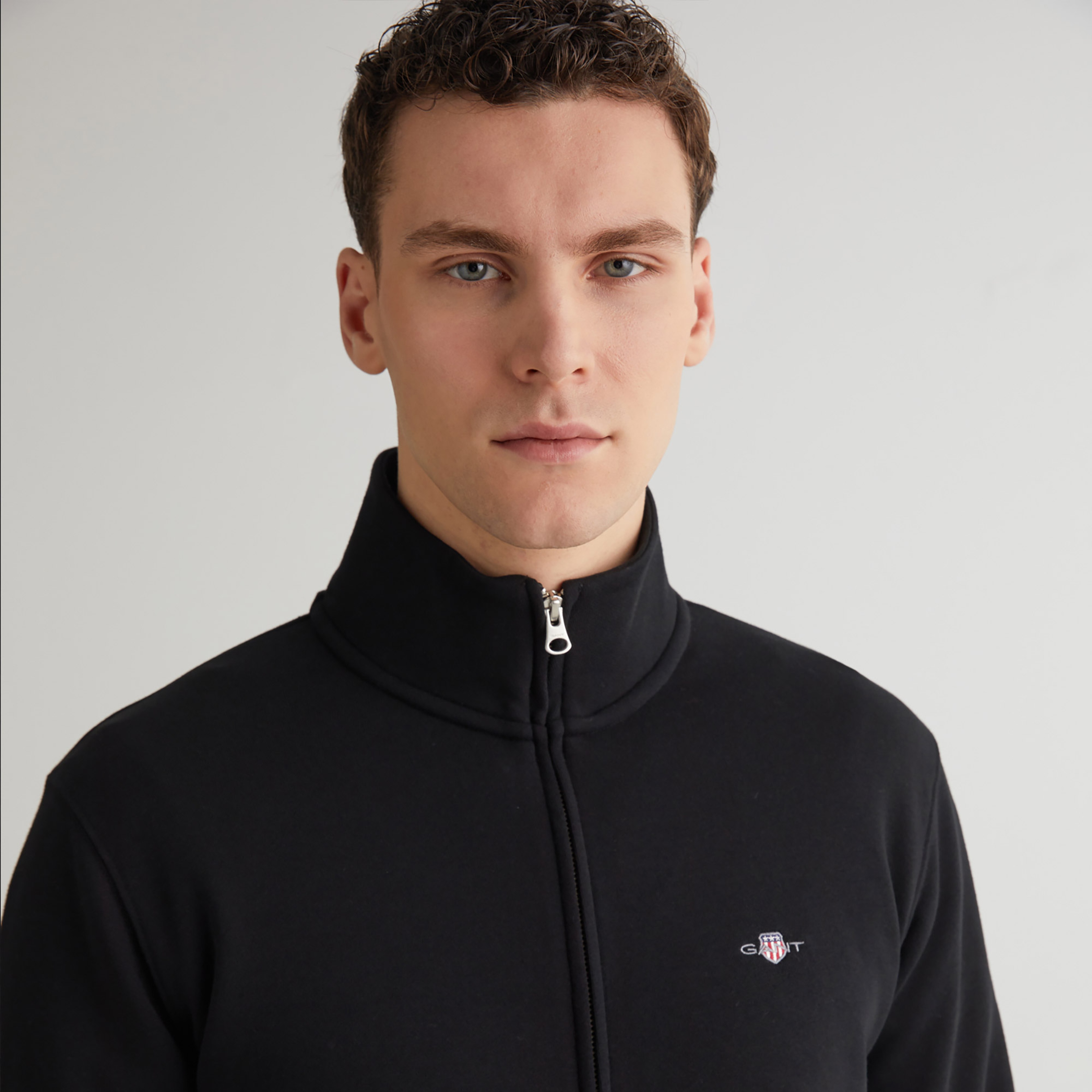 GANT Erkek Siyah Regular Fit Fermuarlı Sweatshirt