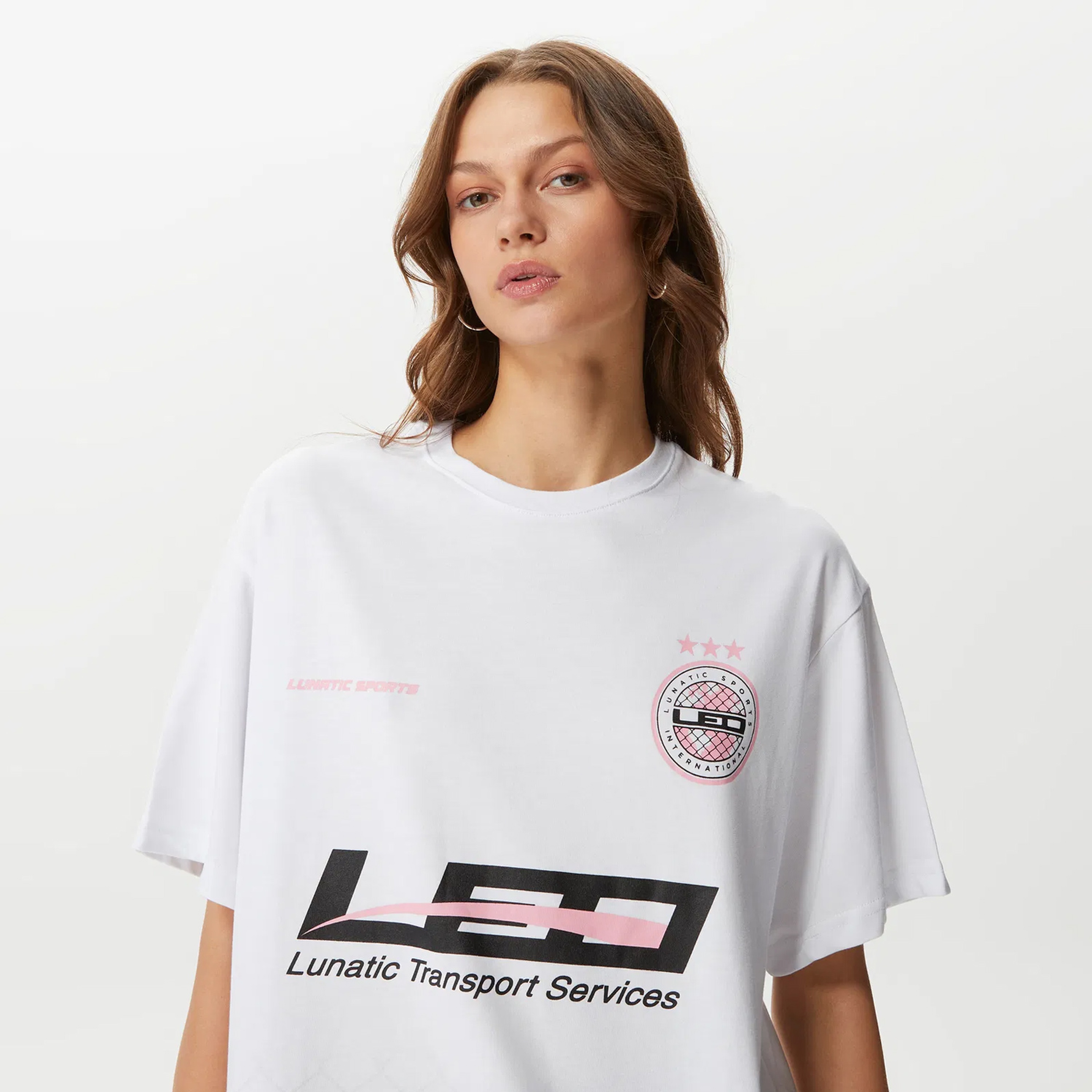 Leo Lunatic Trasnport Service Unisex Beyaz T-ShirtXSY-1095| Occasion