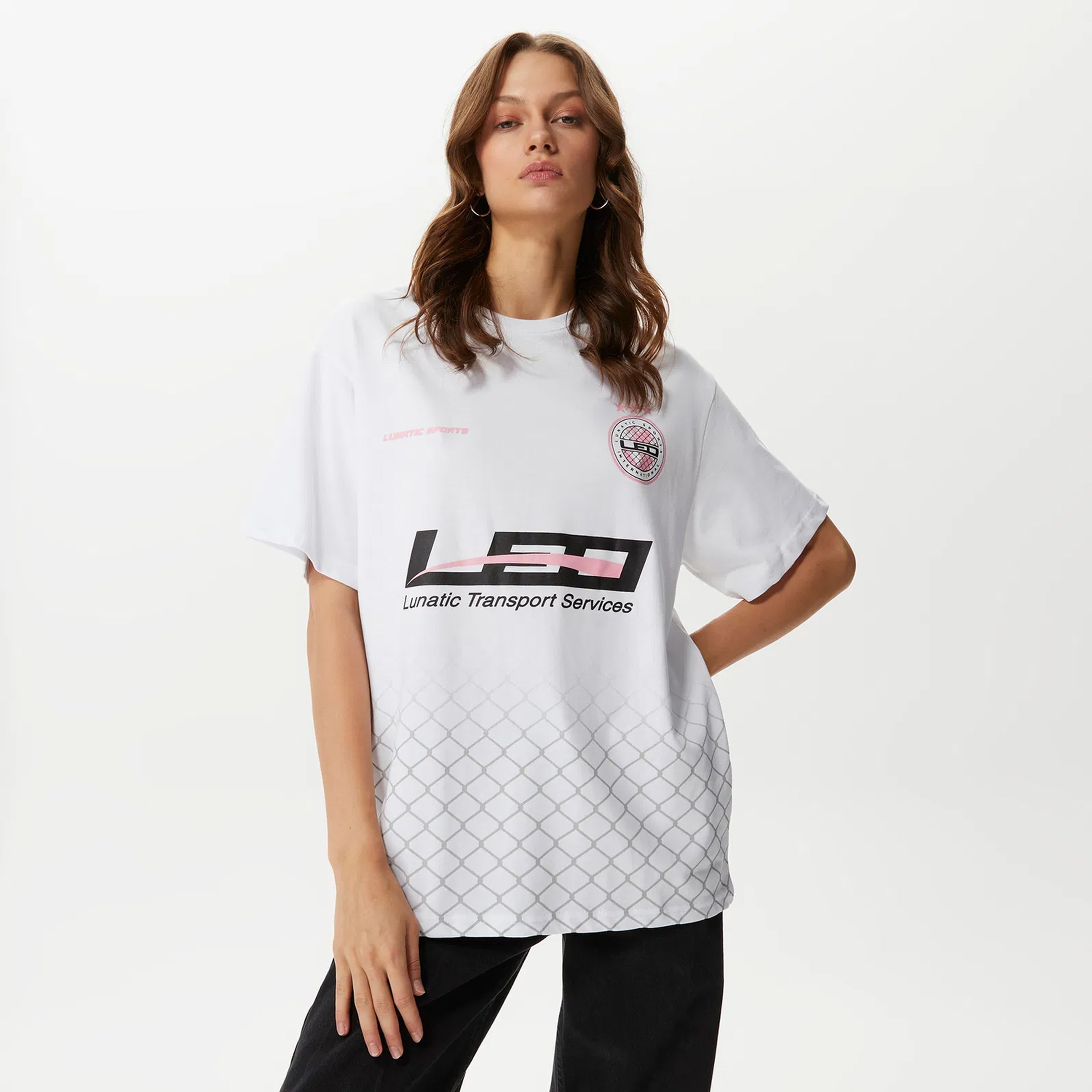 Leo Lunatic Trasnport Service Unisex Beyaz T-Shirt