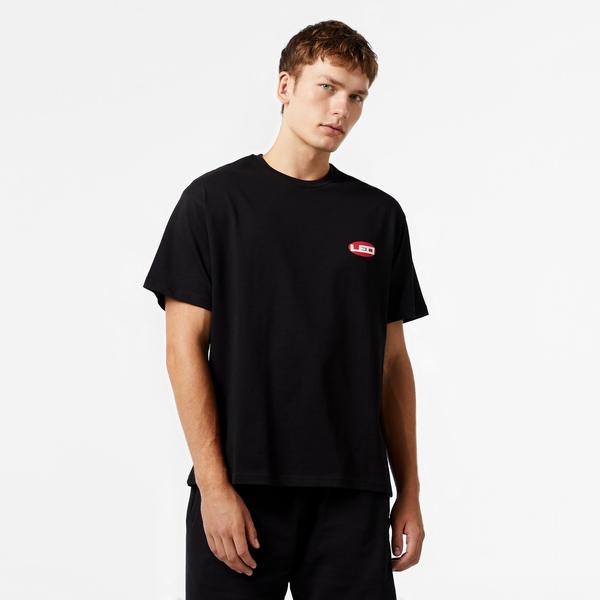 Leo Spray Paint Unisex Siyah T-Shirt