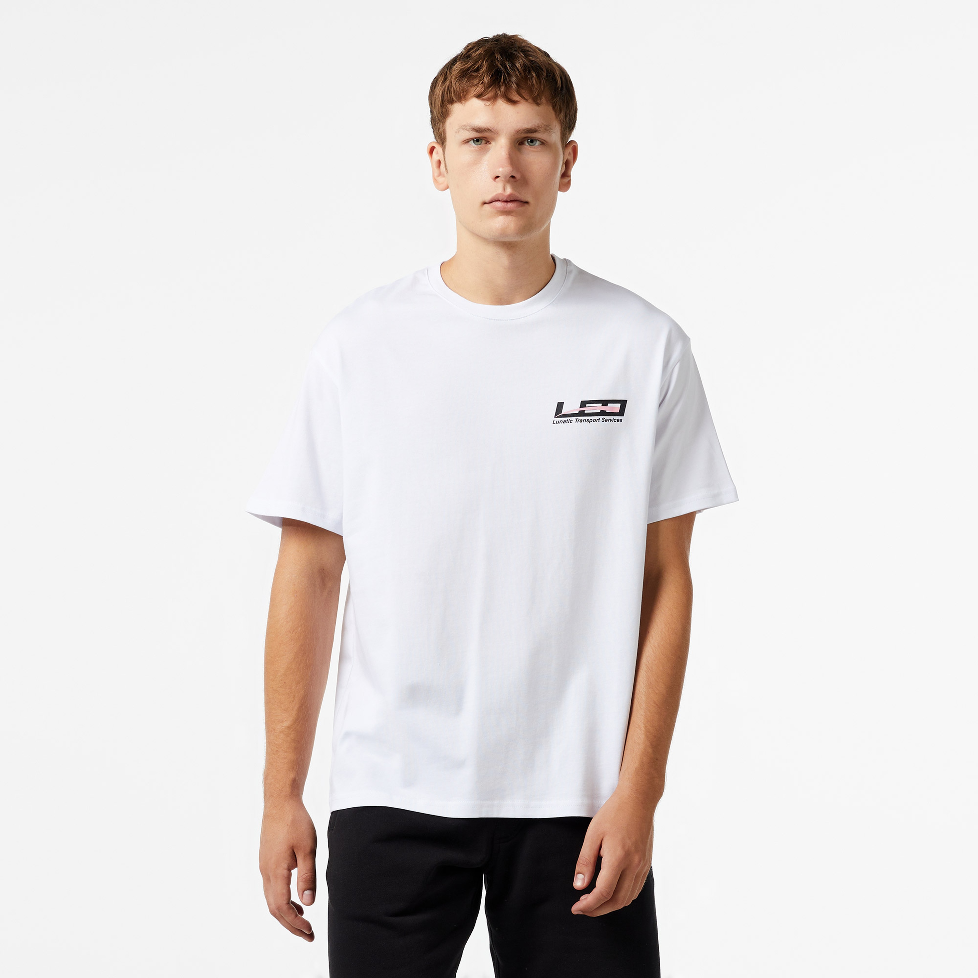 Leo Lunatic Trasnport Service Unisex Beyaz T-Shirt