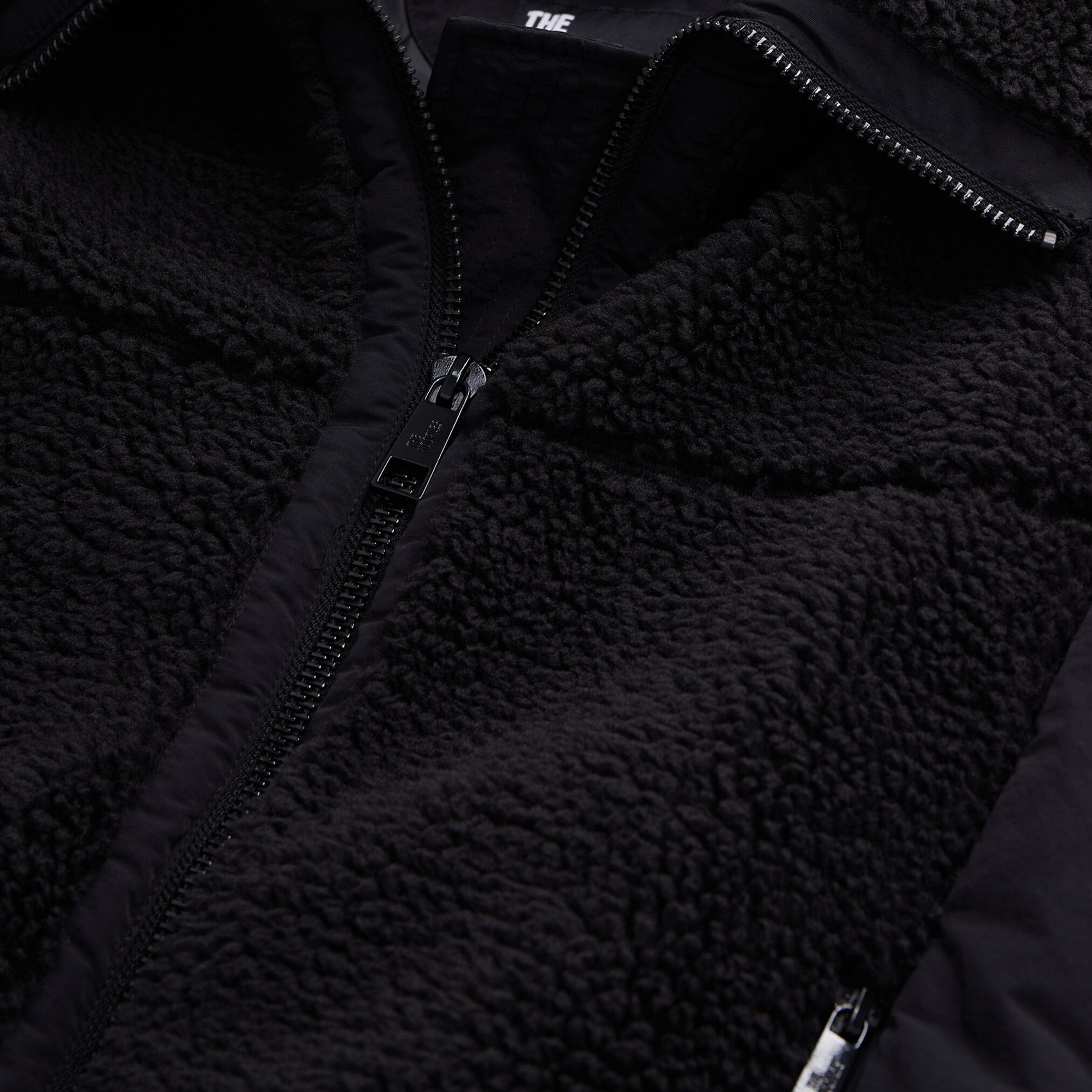 KADIN SİYAH POLAR CEKET