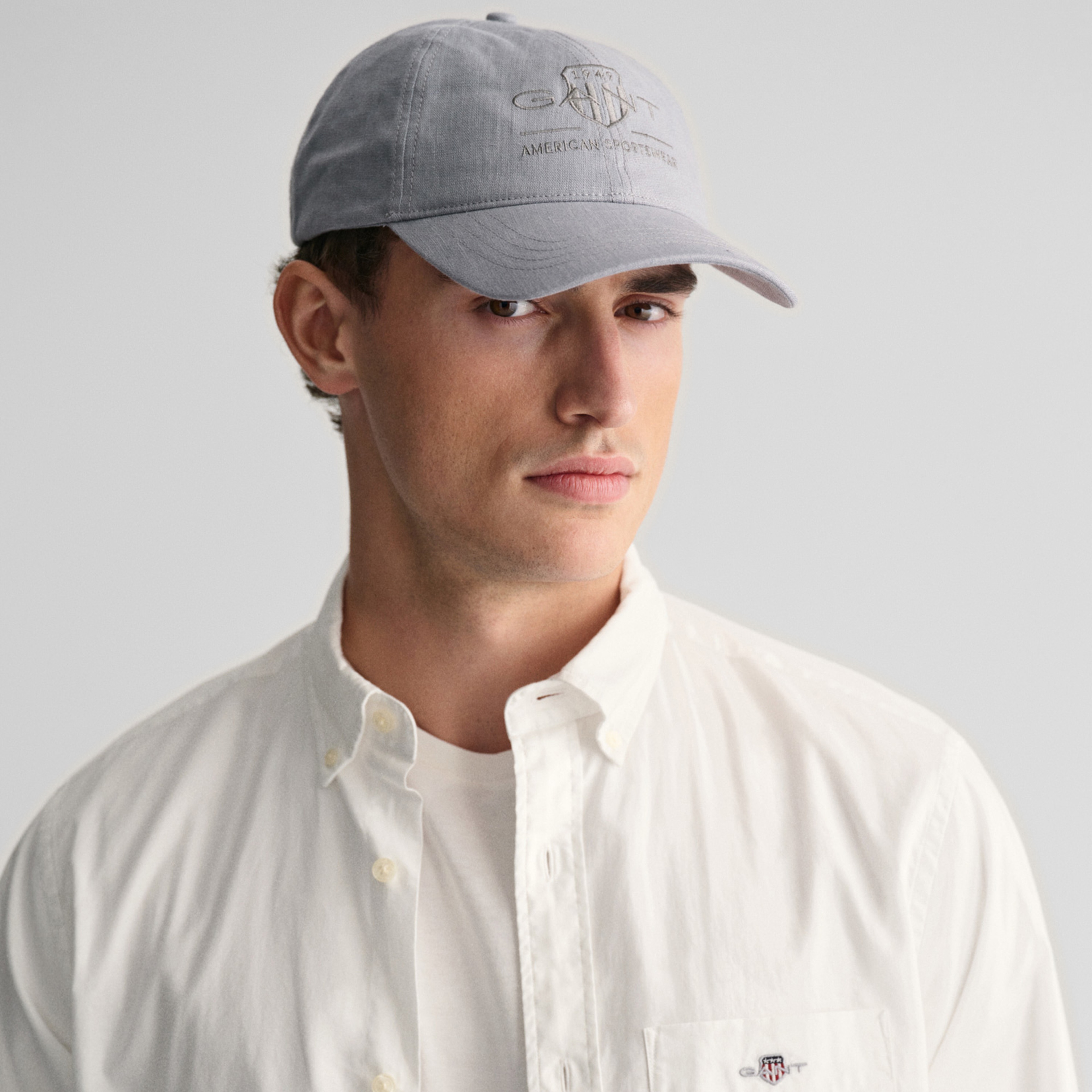 GANT Erkek Beyaz Regular Fit Düğmeli Yaka Gömlek