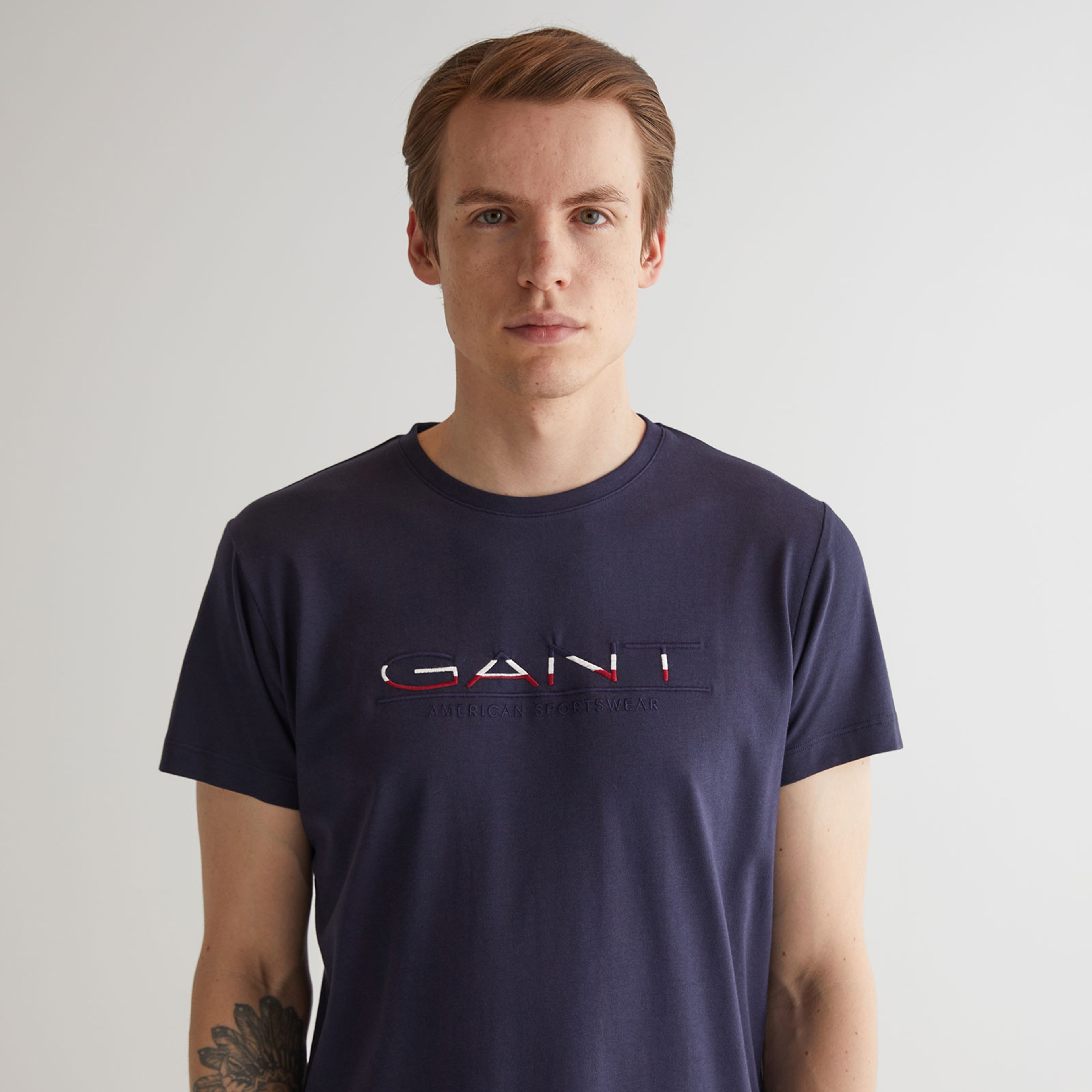 GANT Erkek Lacivert Regular Fit T-Shirt