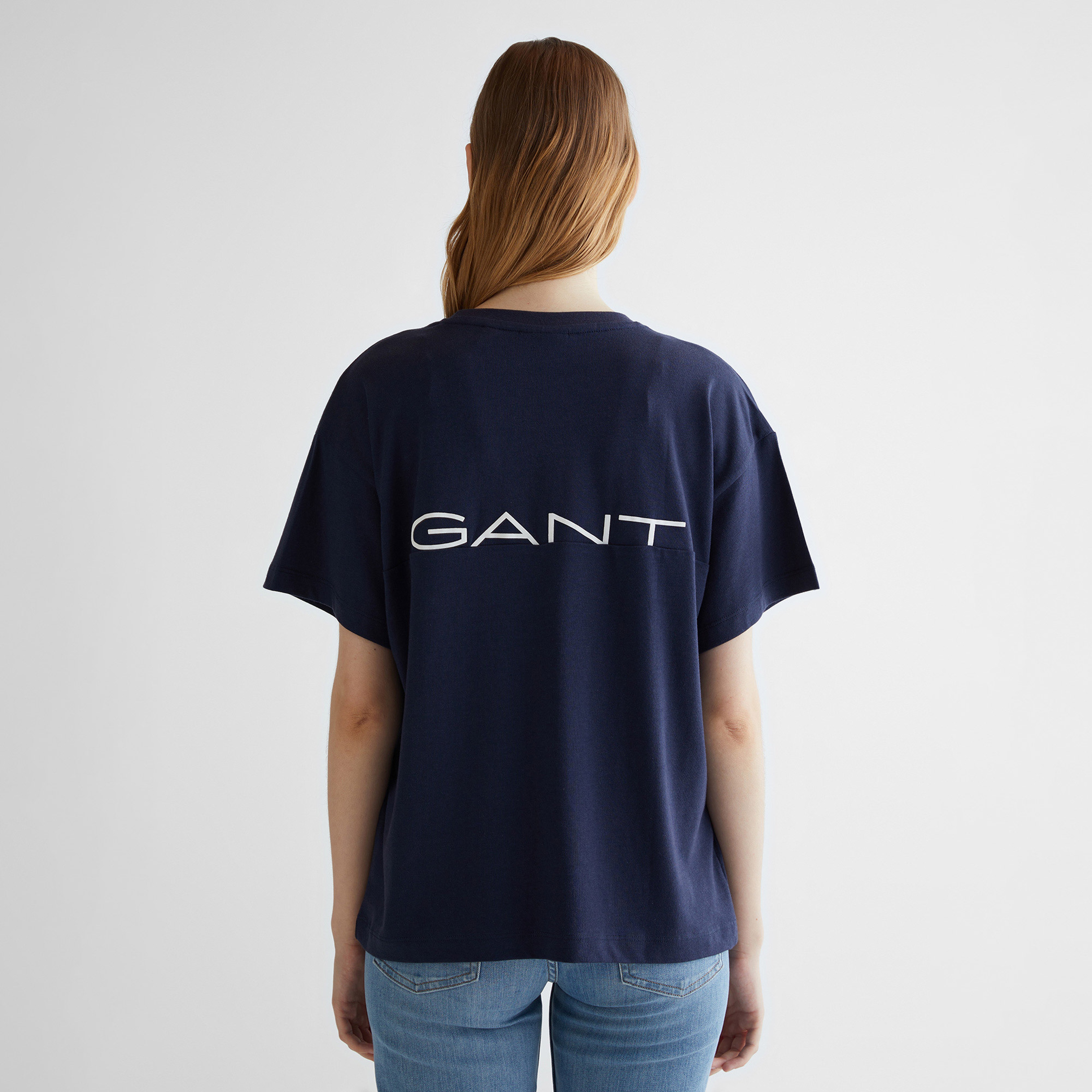 GANT Kadın Lacivert Oversize Fit Bisiklet Yaka Logolu T-shirt