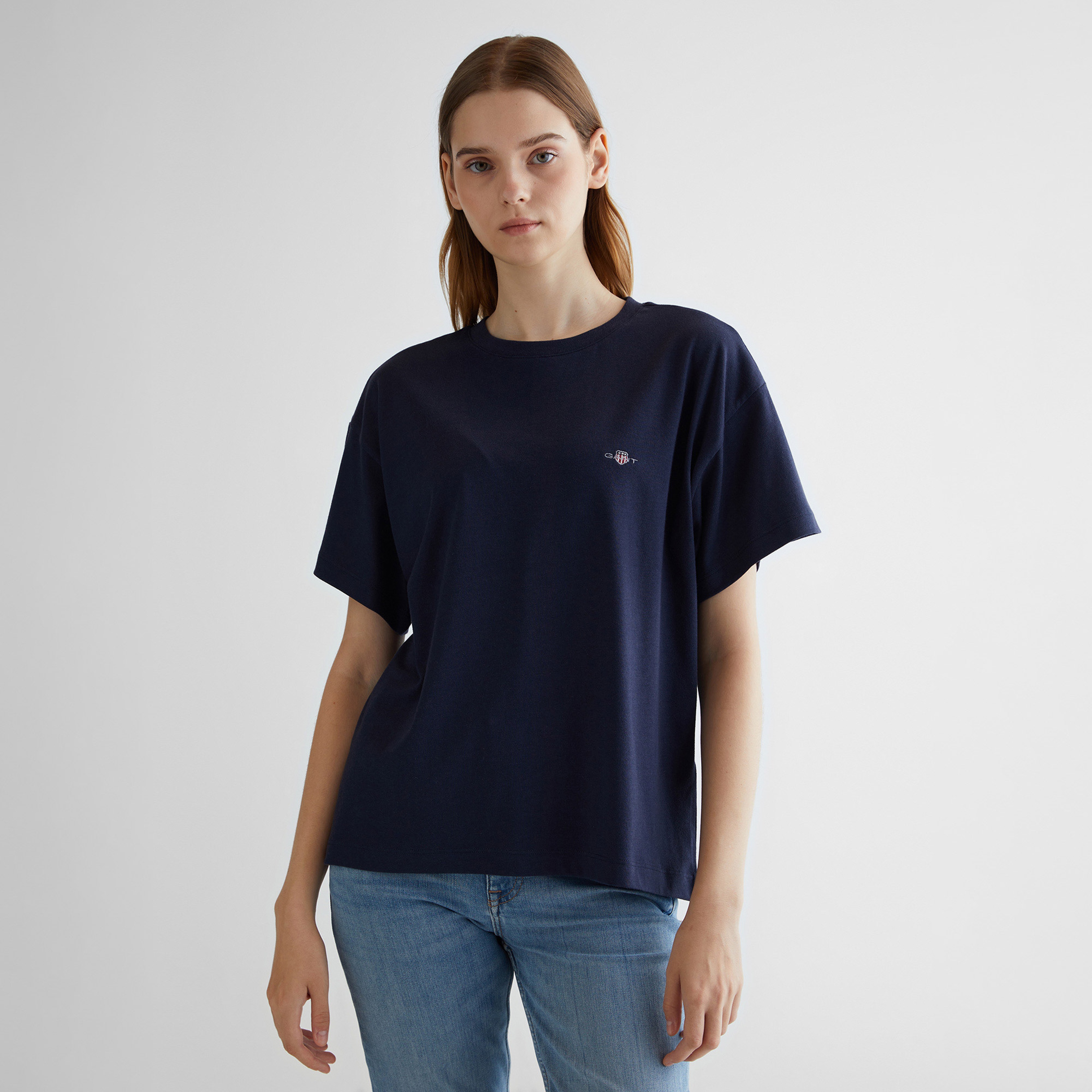 GANT Kadın Lacivert Oversize Fit Bisiklet Yaka Logolu T-shirt