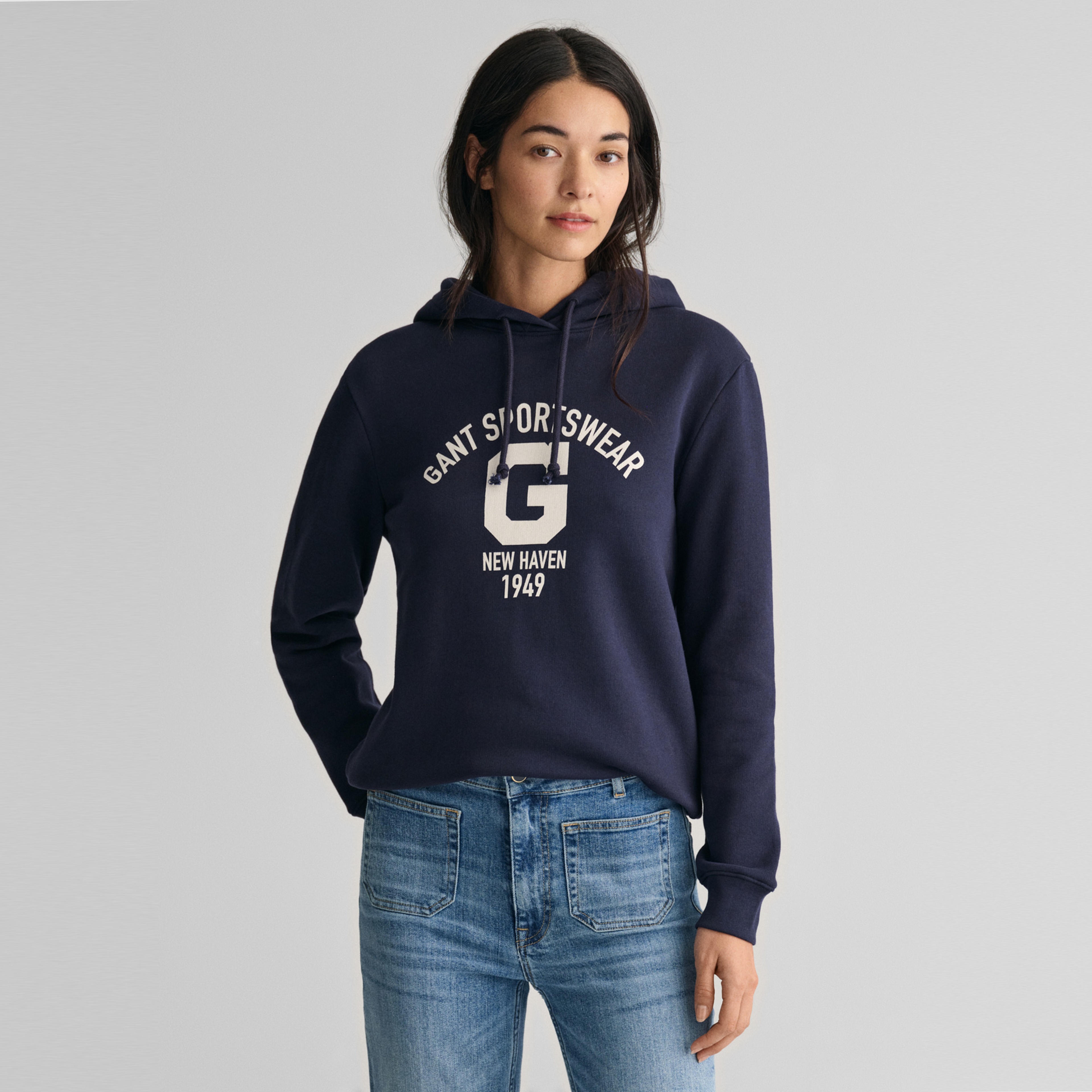 GANT Kadın Lacivert Relaxed Fit Kapüşonlu Logolu Sweatshirt