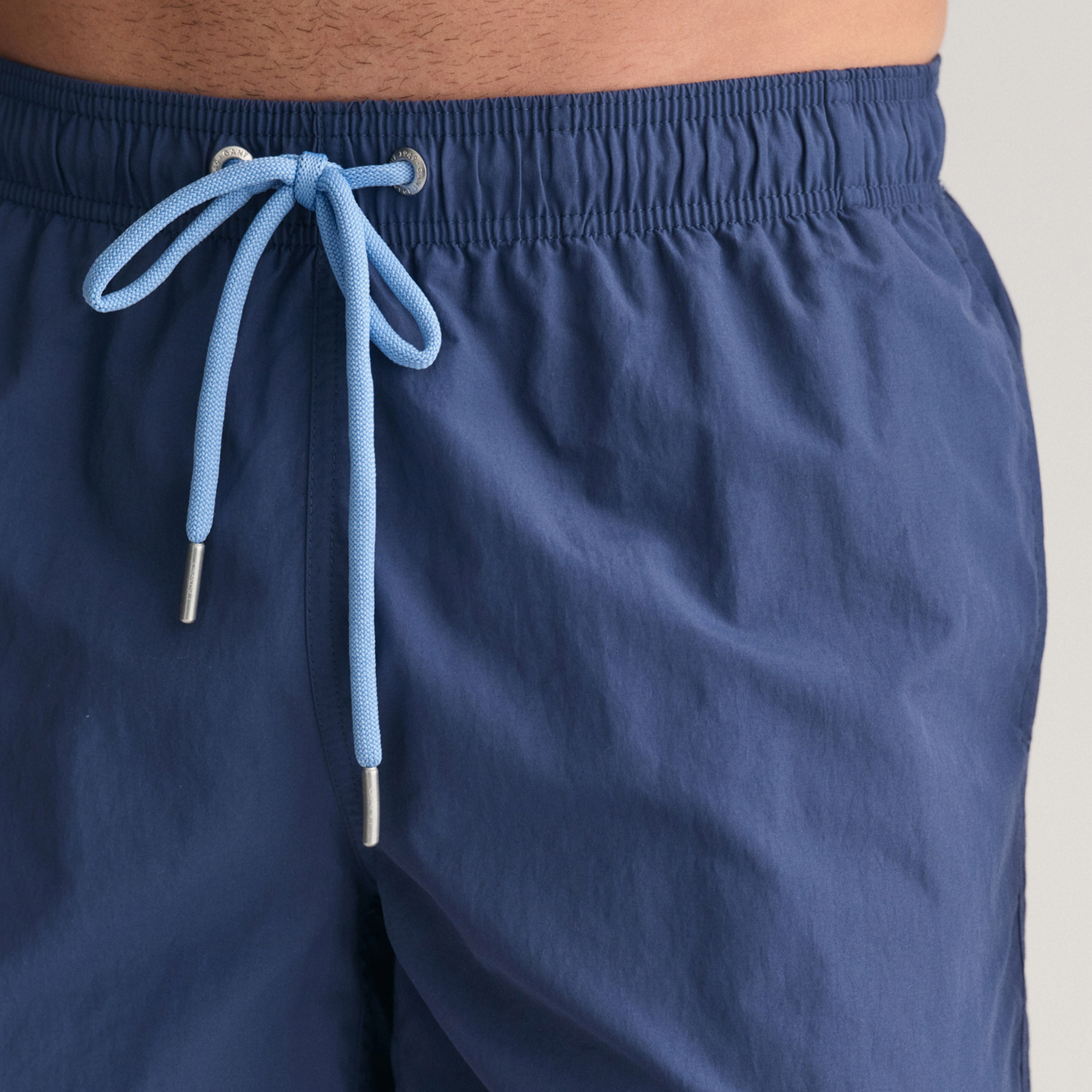 GANT Erkek Mavi Regular Fit Logolu Mayo Şort