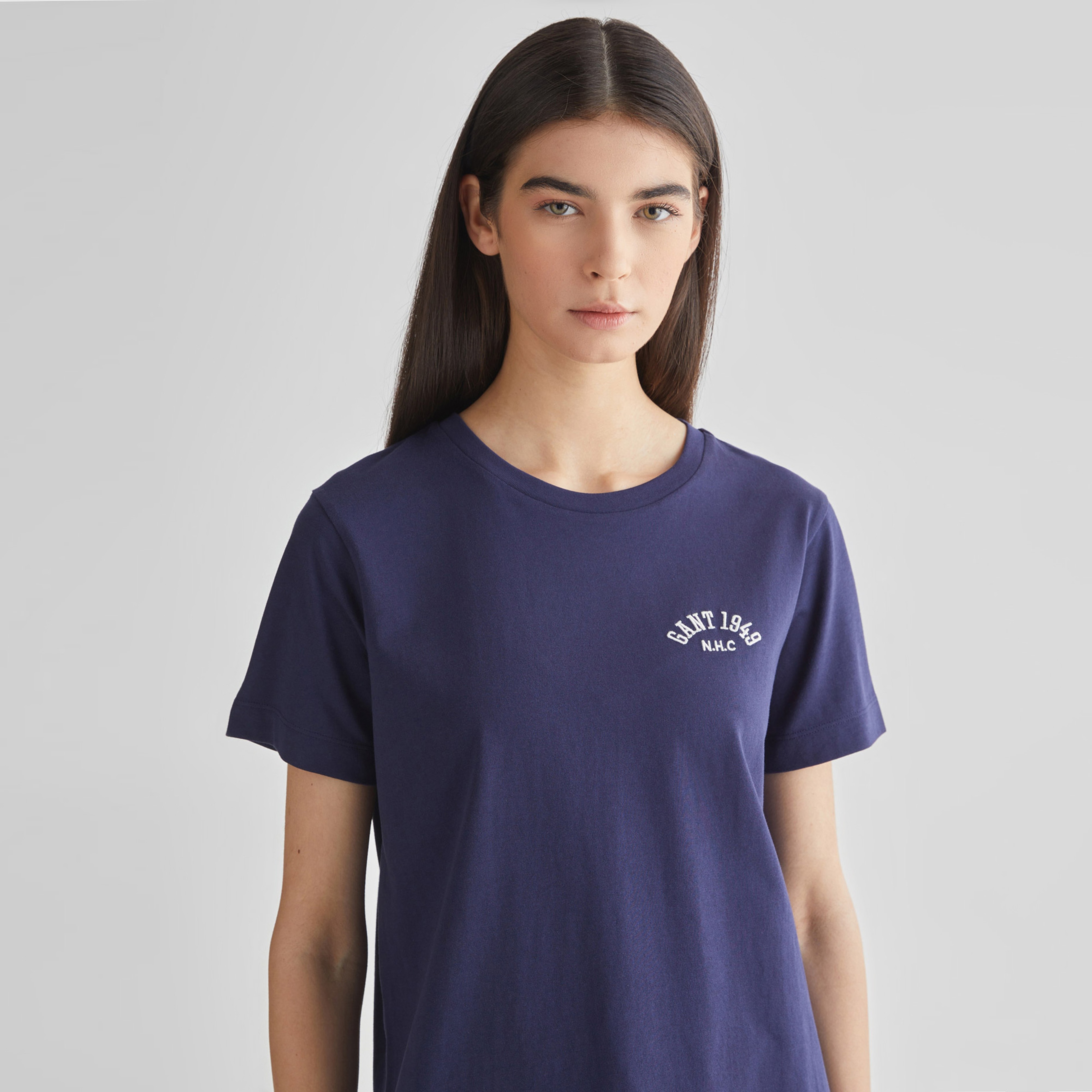 GANT Kadın Lacivert Relaxed Fit T-Shirt