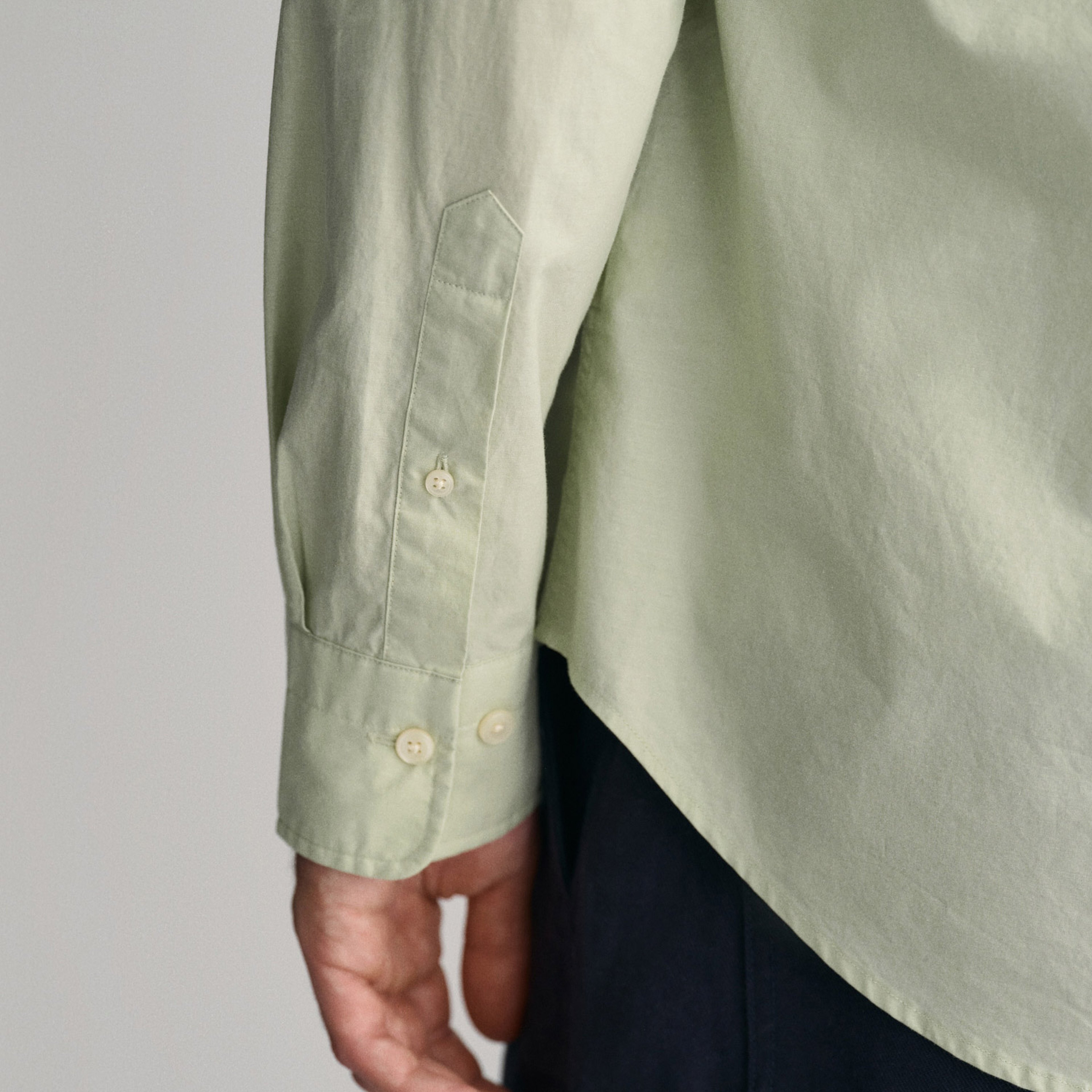 GANT Erkek Yeşil Regular Fit Düğmeli Yaka Poplin Gömlek