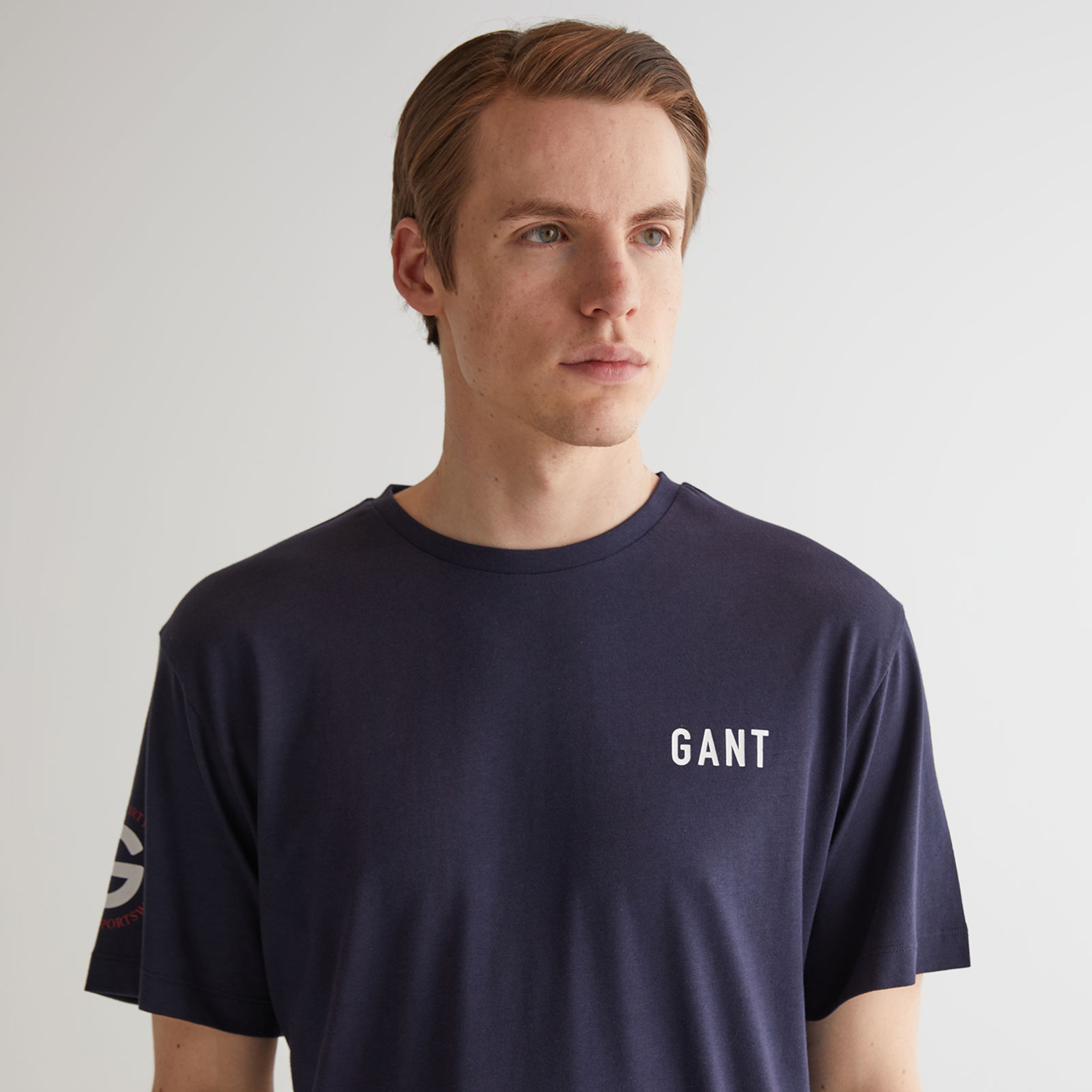 GANT Erkek Lacivert Regular Fit Bisiklet Yaka Logolu T-shirt