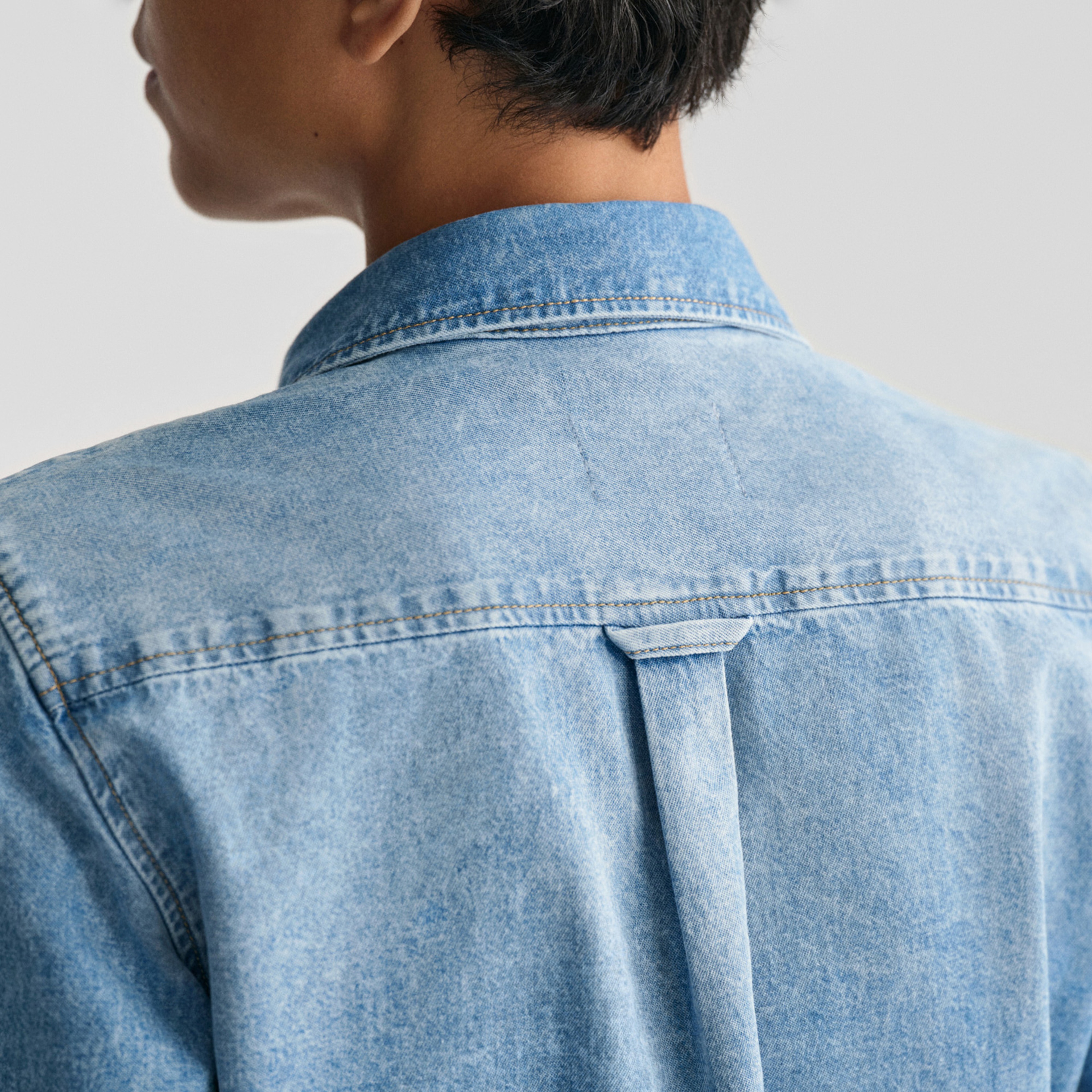 GANT Kadın Mavi Regular Fit Klasik Yaka Gömlek