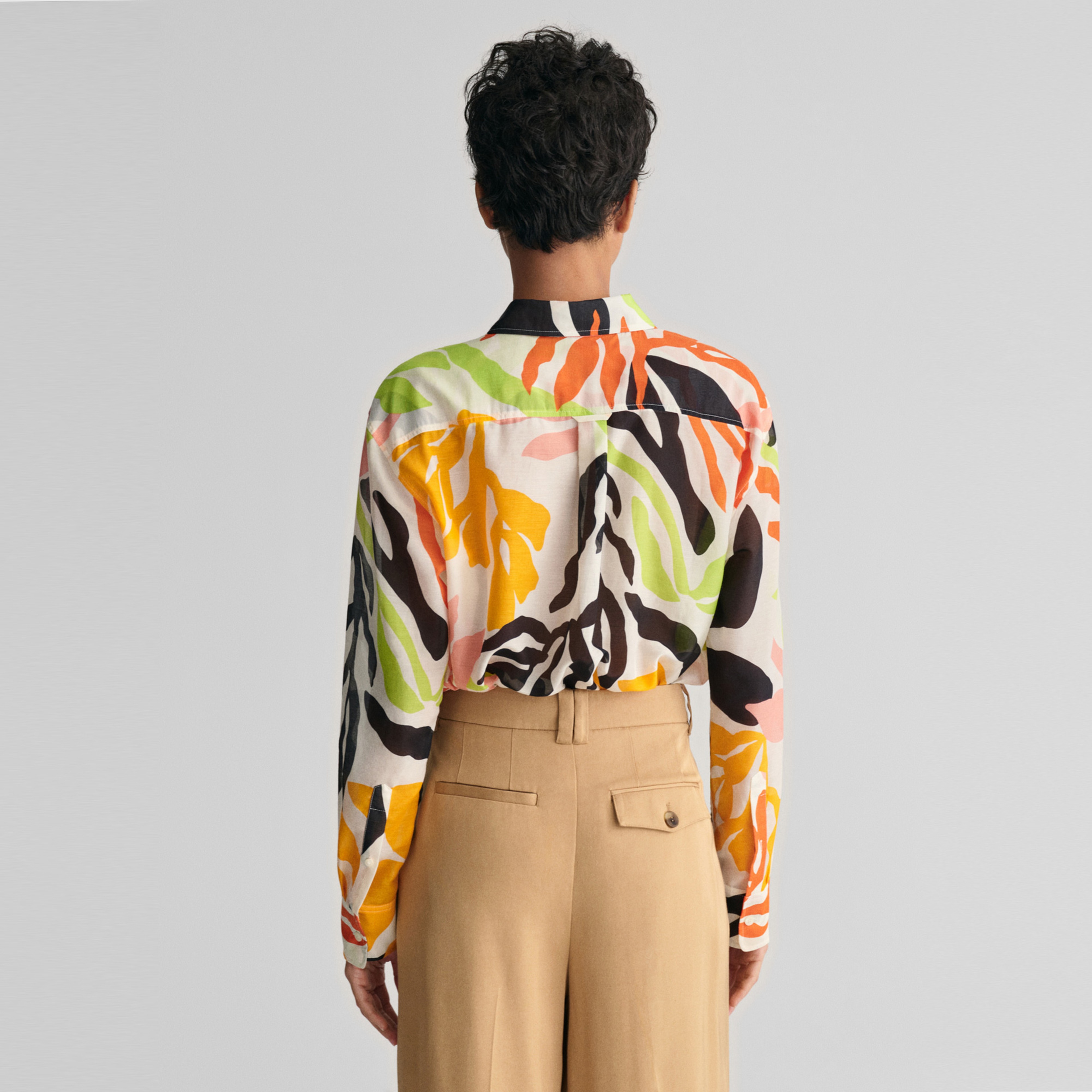 GANT Kadın Sarı Relaxed Fit Klasik Yaka Desenli Gömlek