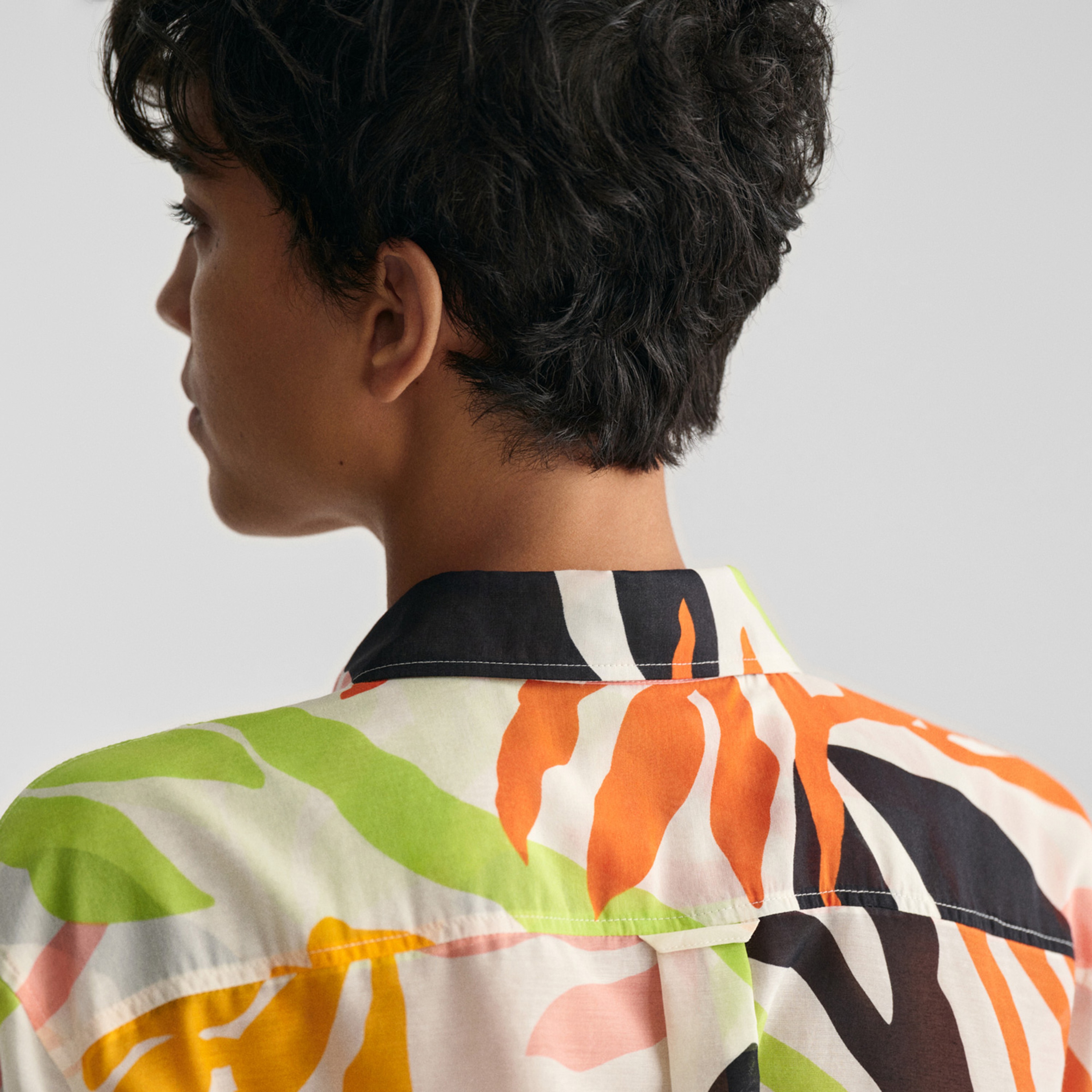 GANT Kadın Sarı Relaxed Fit Klasik Yaka Desenli Gömlek