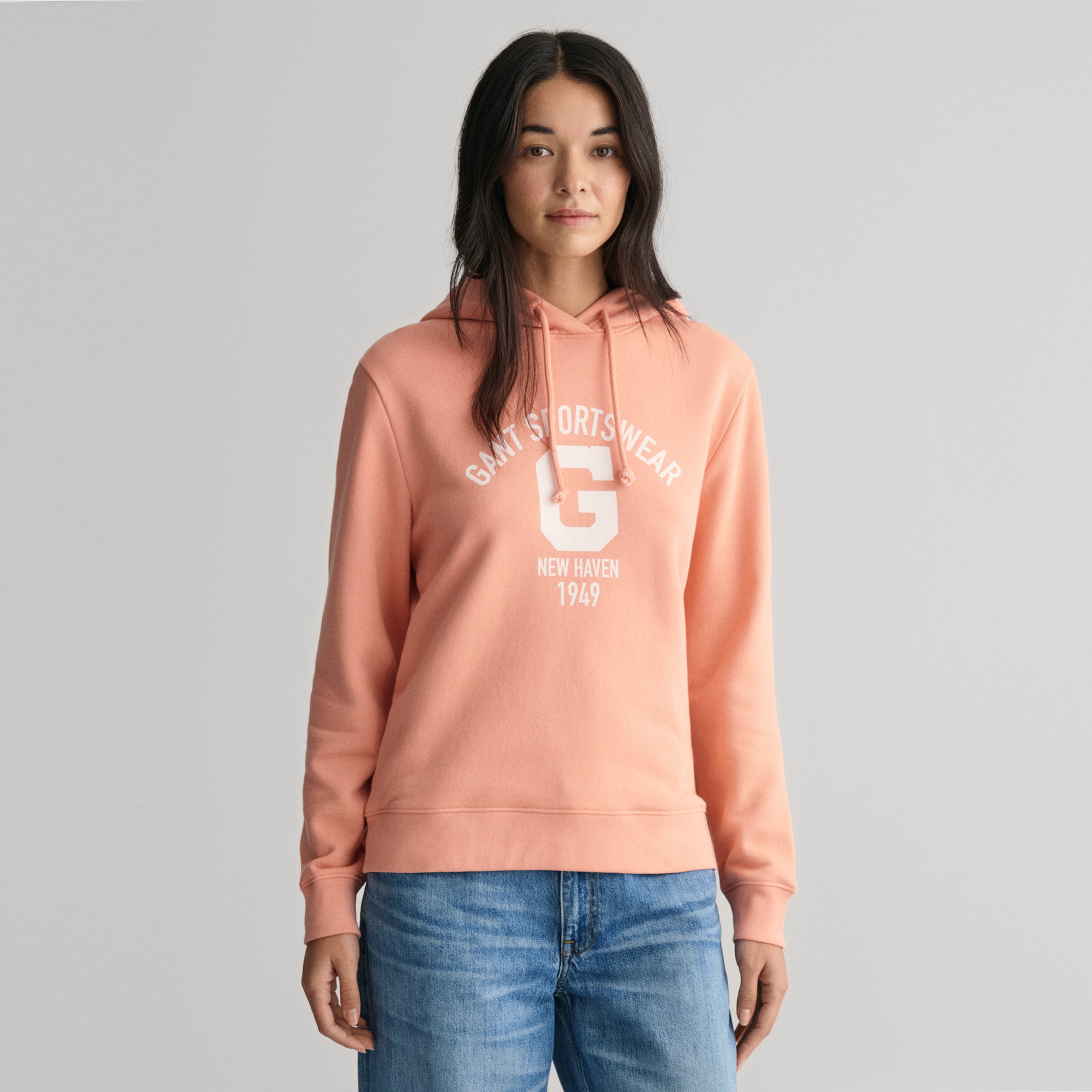 GANT Kadın Pembe Relaxed Fit Kapüşonlu Logolu Sweatshirt