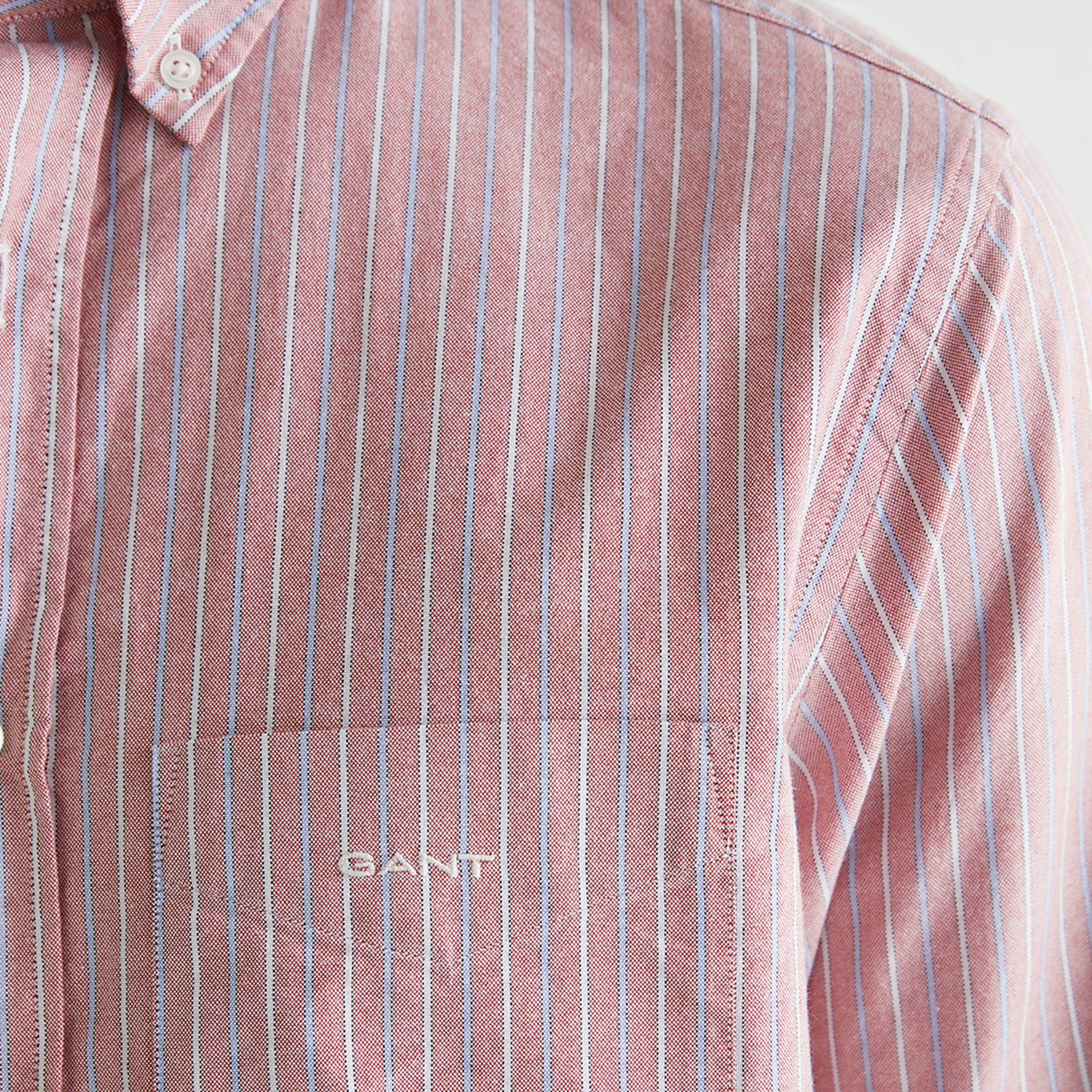 GANT Erkek Kırmızı Regular Fit Düğmeli Yaka Çizgili Gömlek