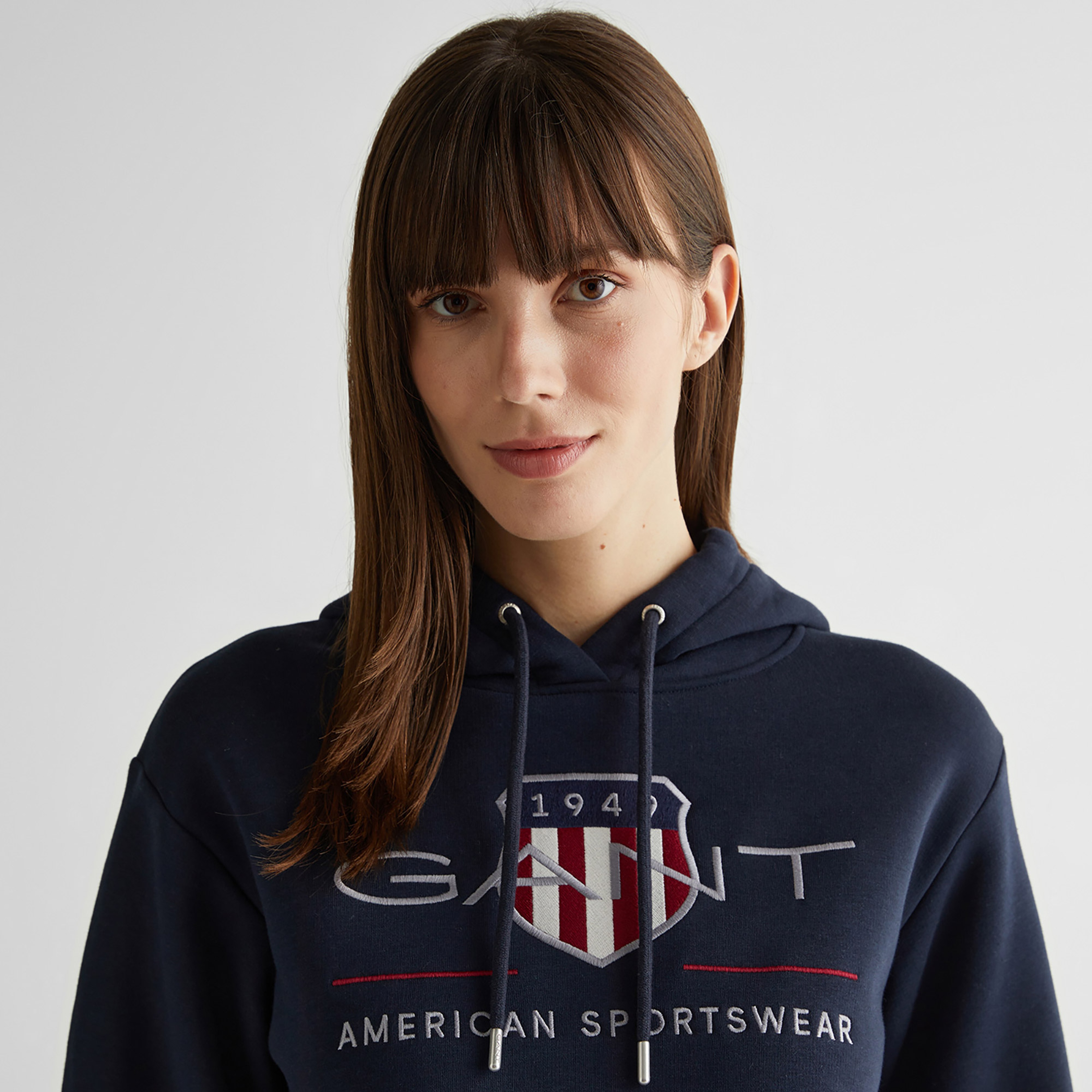 GANT Kadın Lacivert Relaxed Fit Kapüşonlu Logolu Sweatshirt