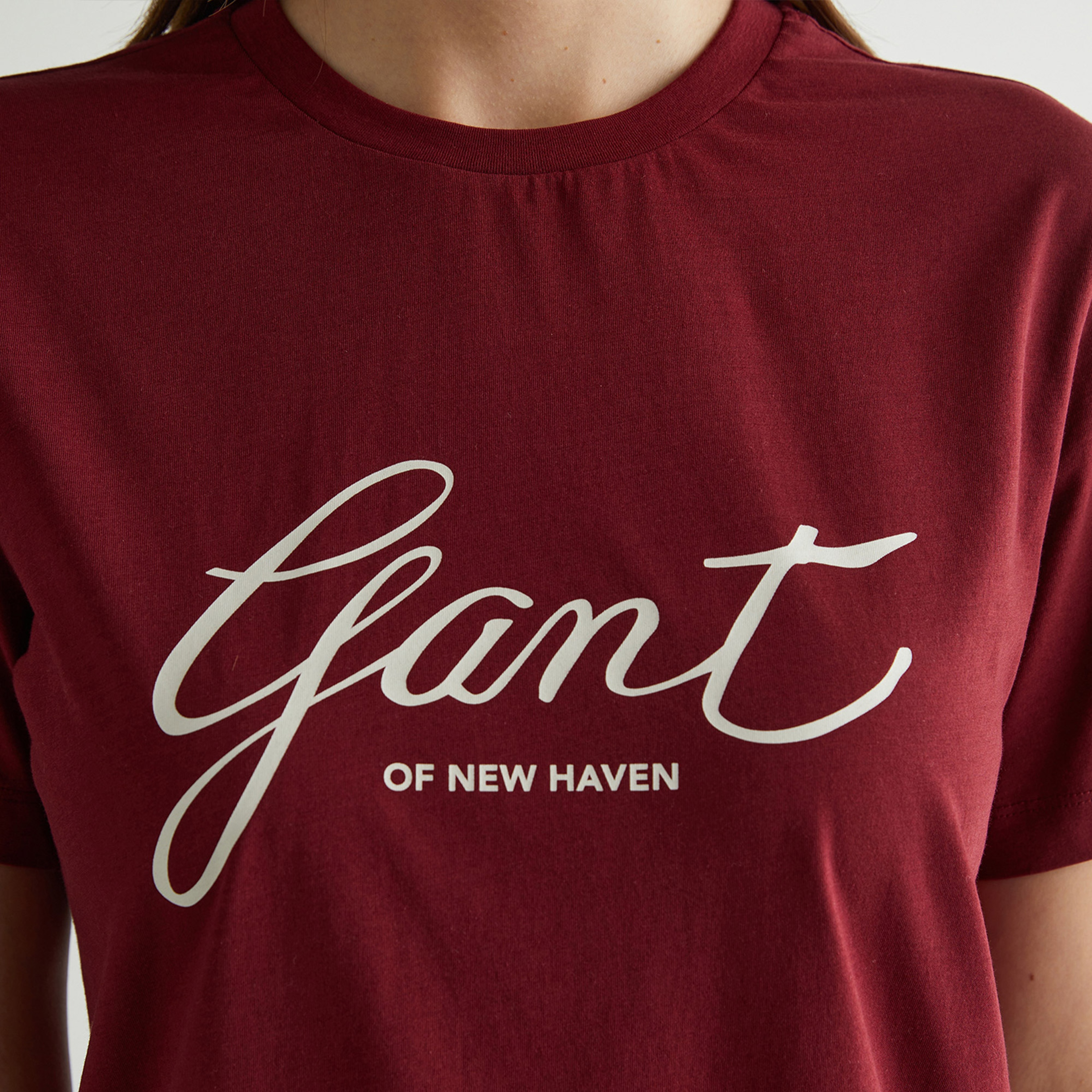 GANT Kadın Bordo Regular Fit Bisiklet Yaka Logolu T-Shirt