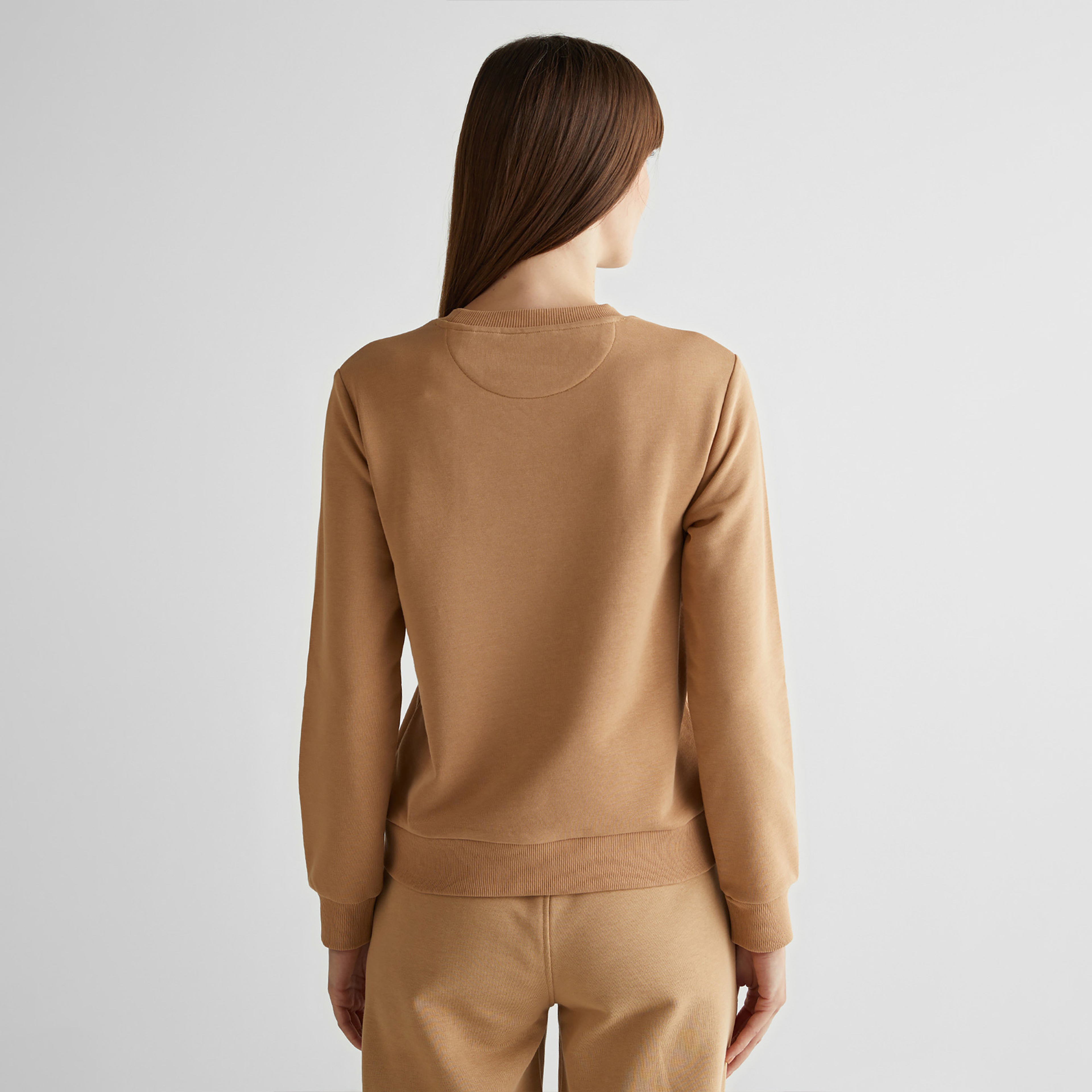 GANT Kadın Kahverengi Regular Fit Bisiklet Yaka Logolu Sweatshirt