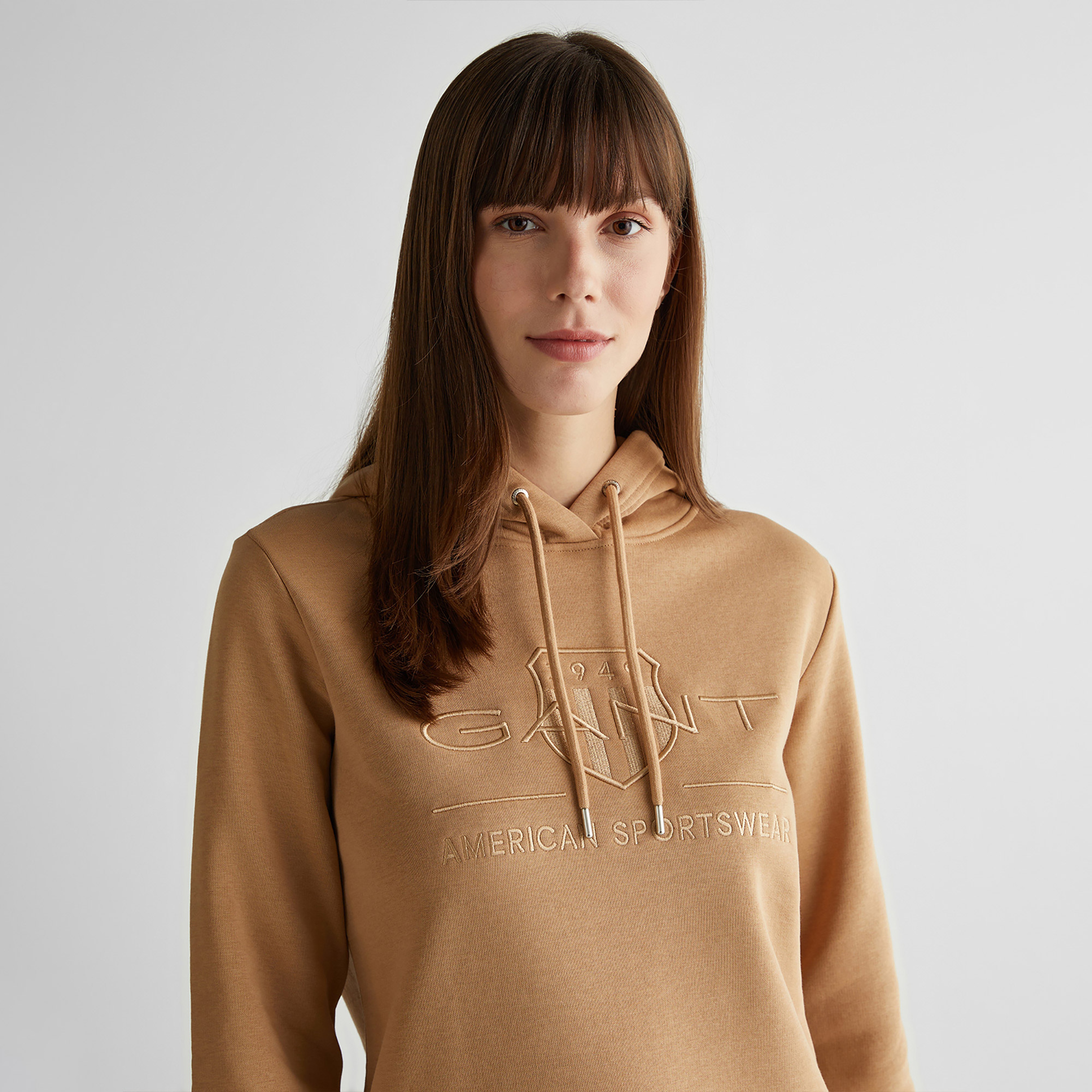 GANT Kadın Kahverengi Regular Fit Kapüşonlu Logolu Sweatshirt