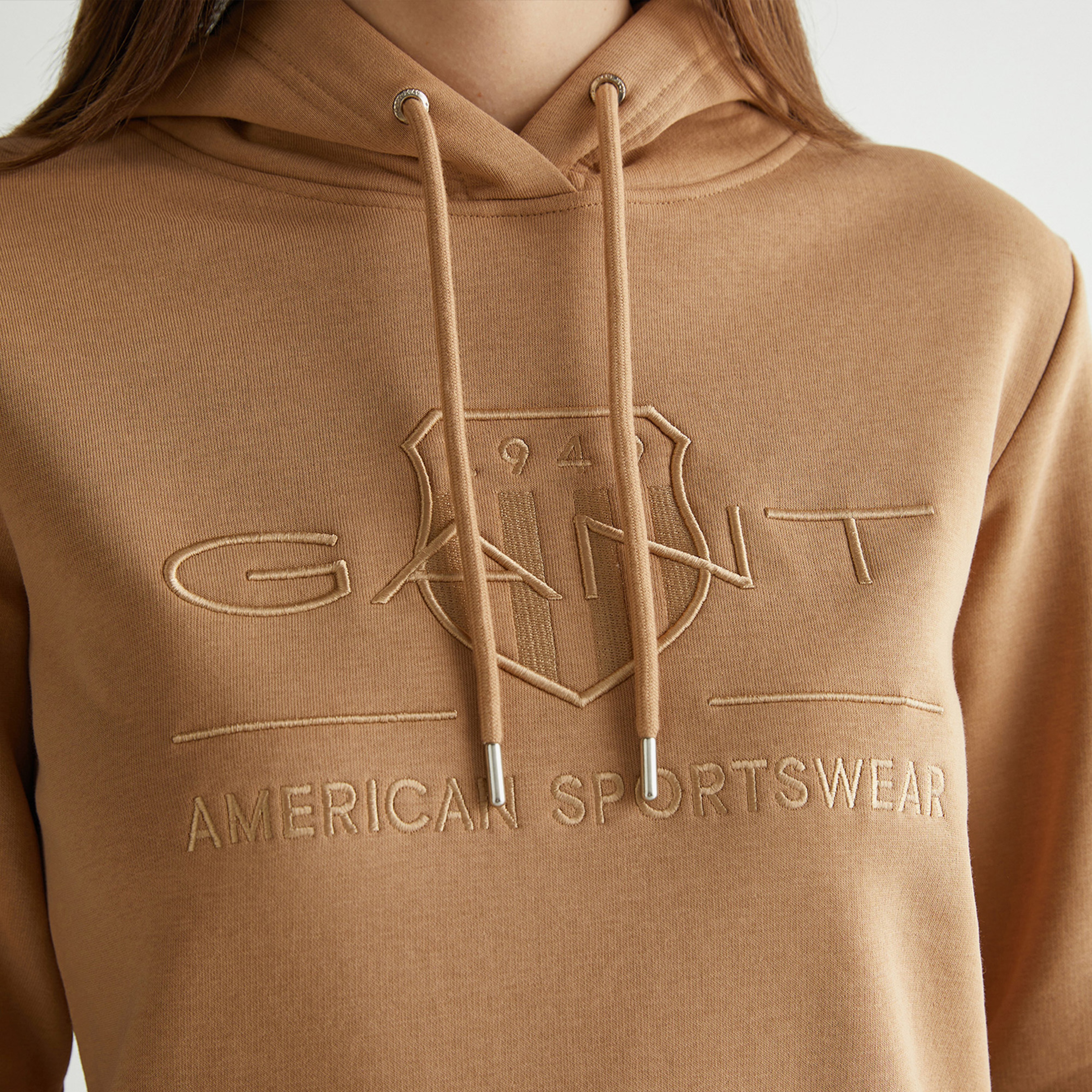 GANT Kadın Kahverengi Regular Fit Kapüşonlu Logolu Sweatshirt