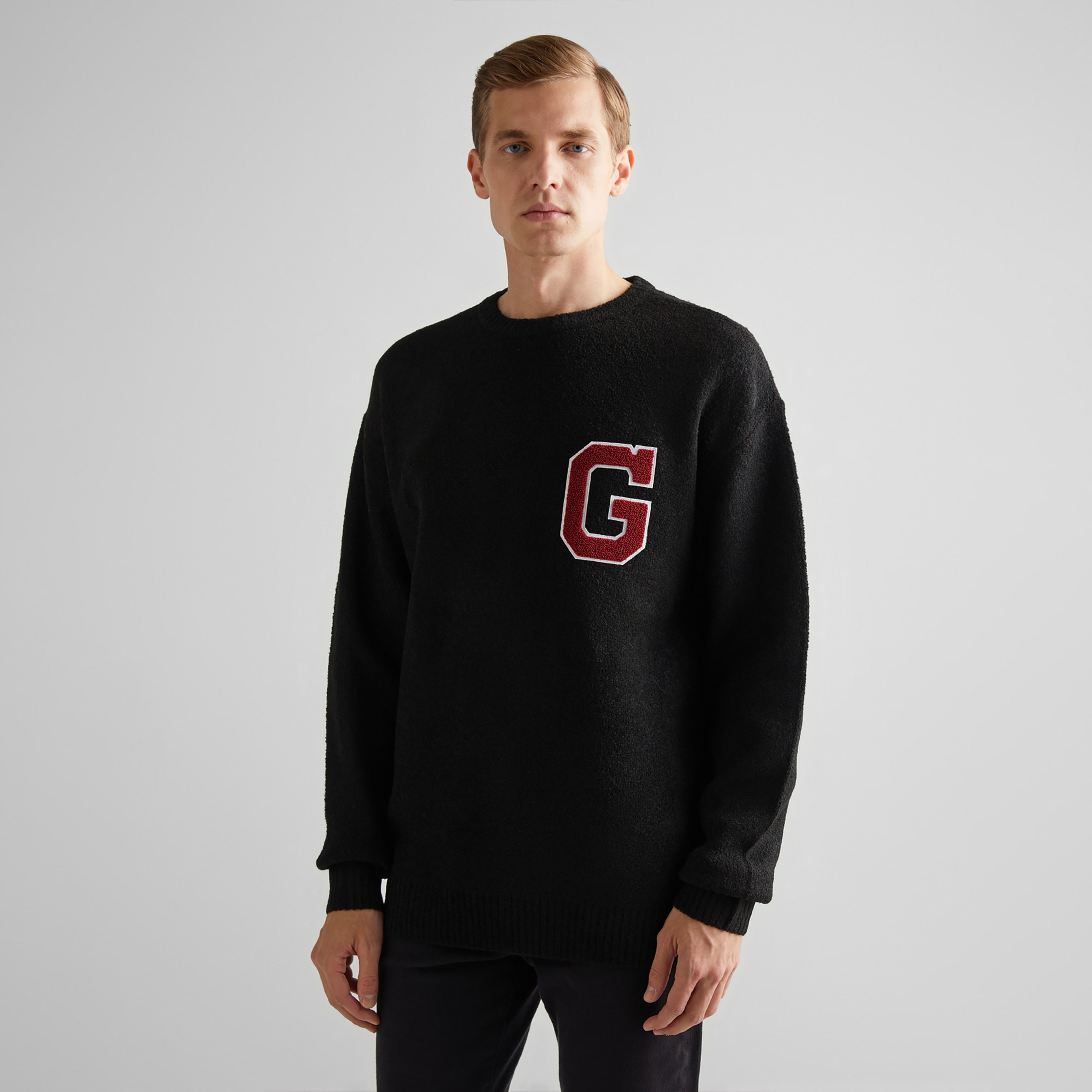 GANT Erkek Siyah Relaxed Fit Bisiklet Yaka Logolu Kazak