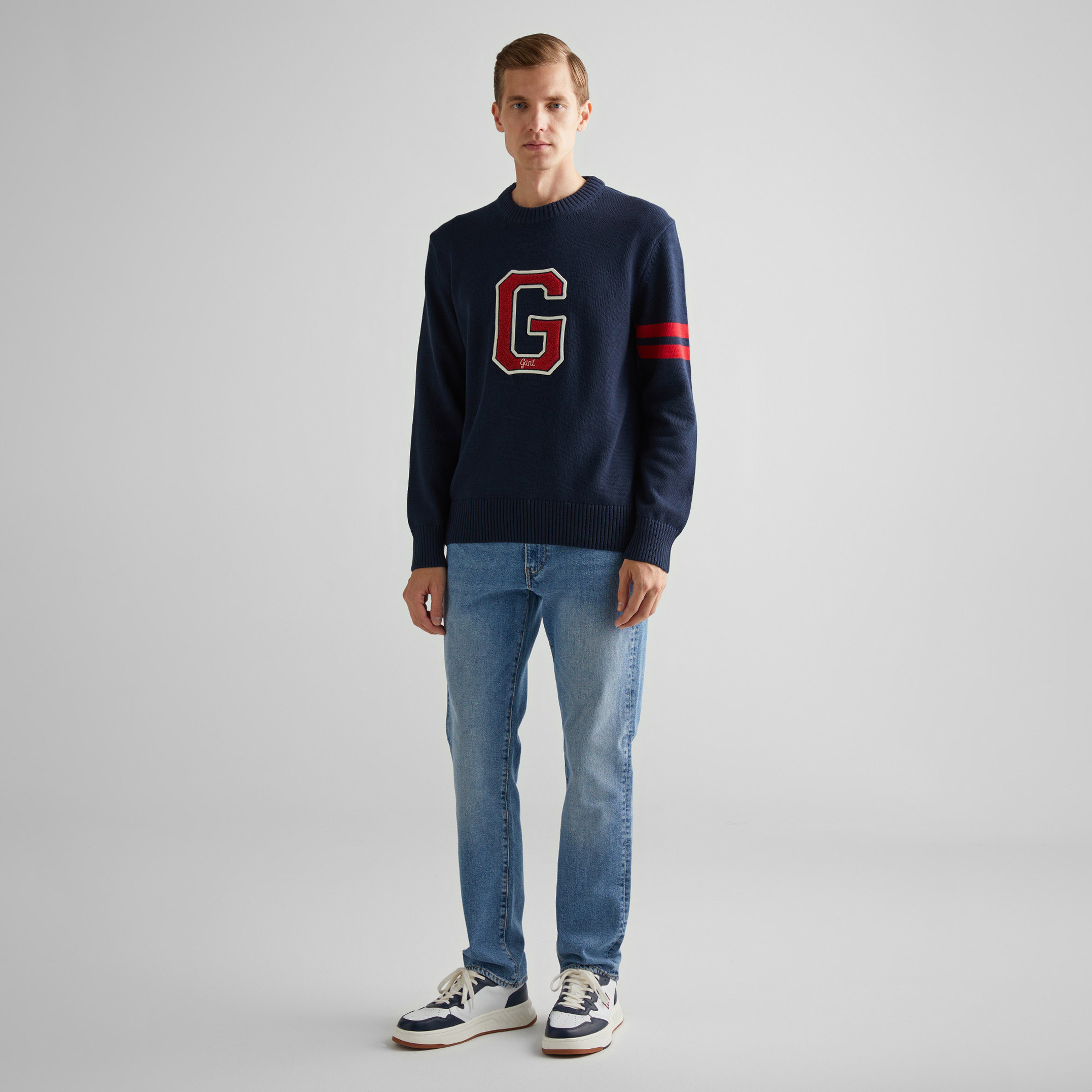 GANT Erkek Lacivert Relaxed Fit Bisiklet Yaka Logolu Kazak