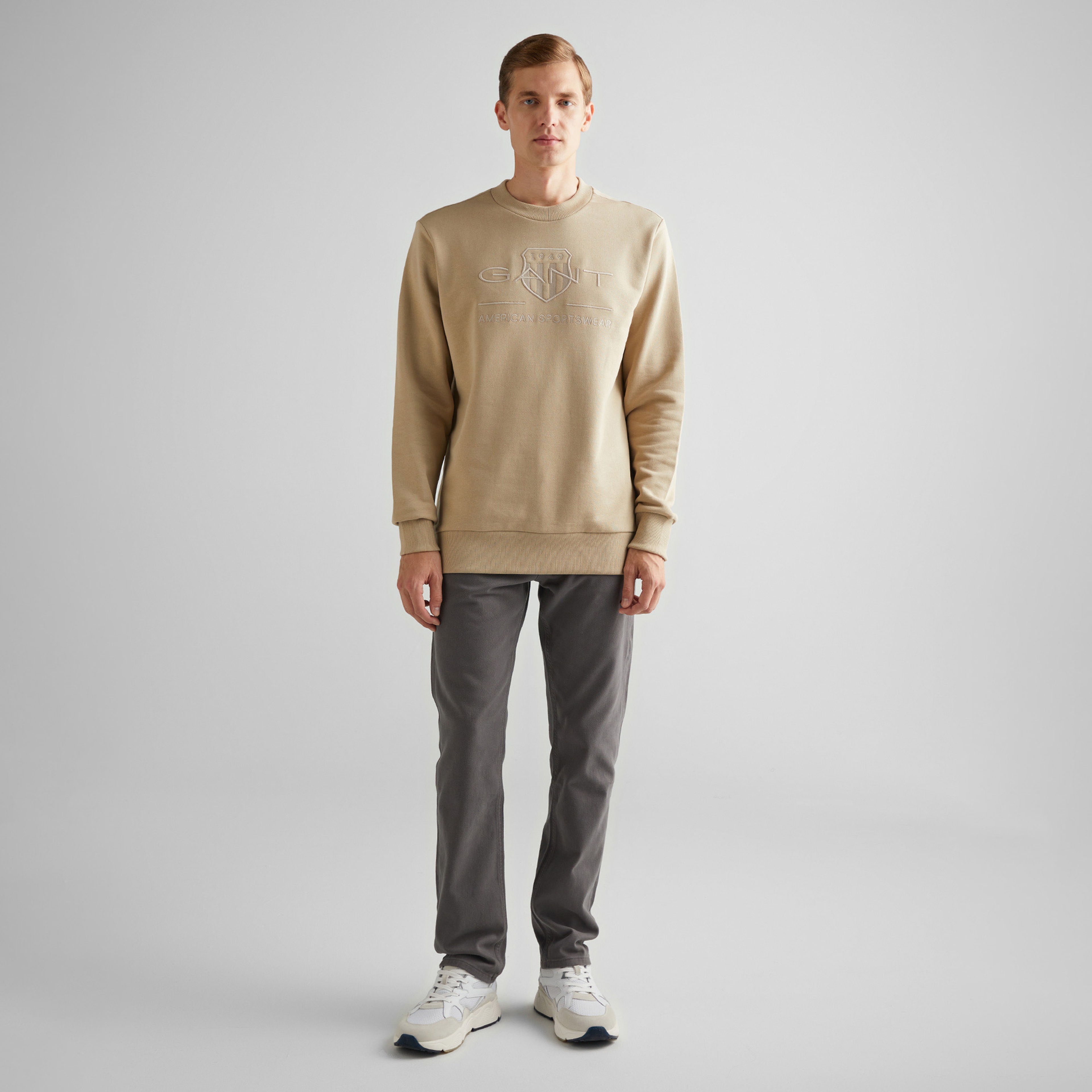 GANT Erkek Bej Regular Fit Bisiklet Yaka Logolu Sweatshirt