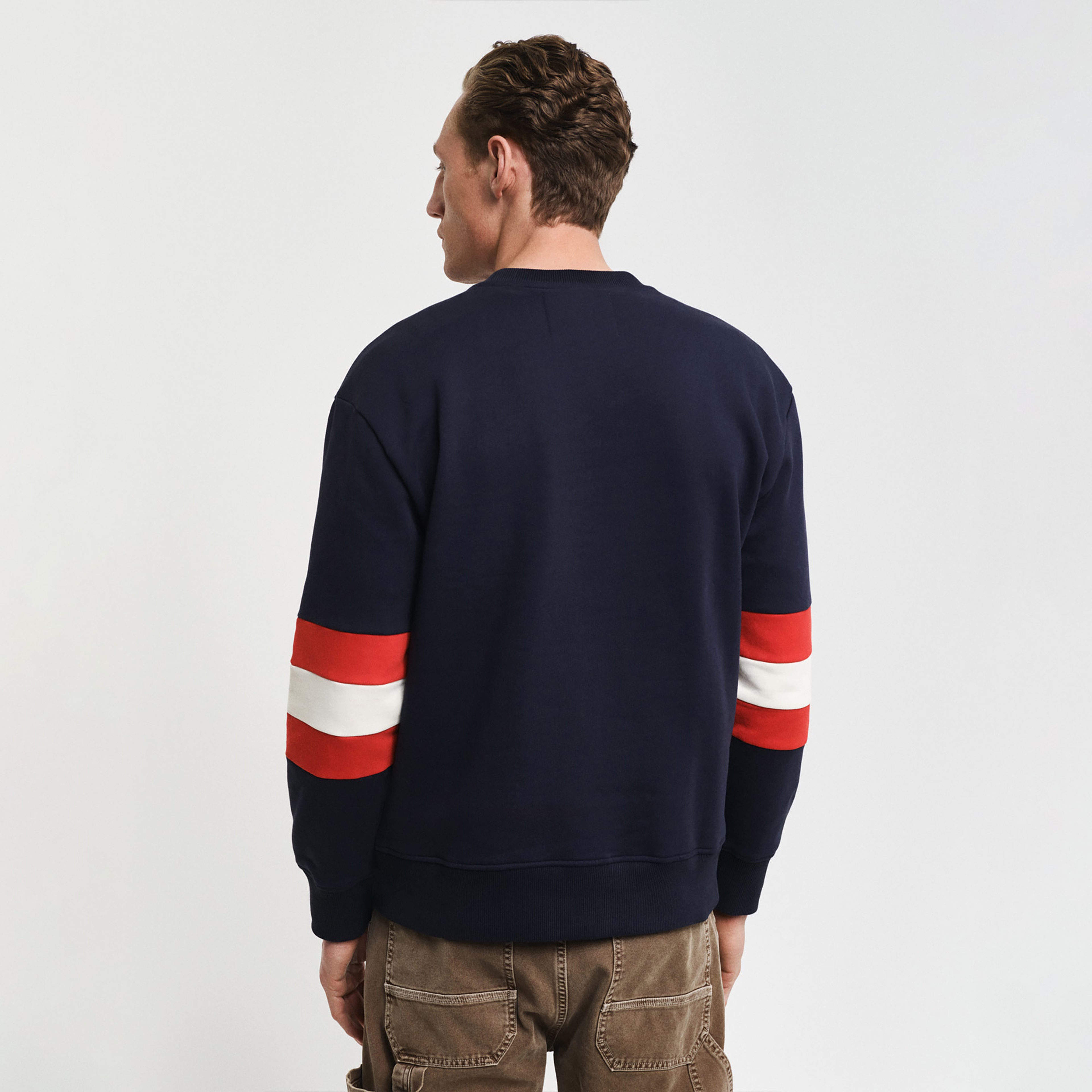 GANT Erkek Lacivert Relaxed Fit Bisiklet Yaka Renk Bloklu Sweatshirt