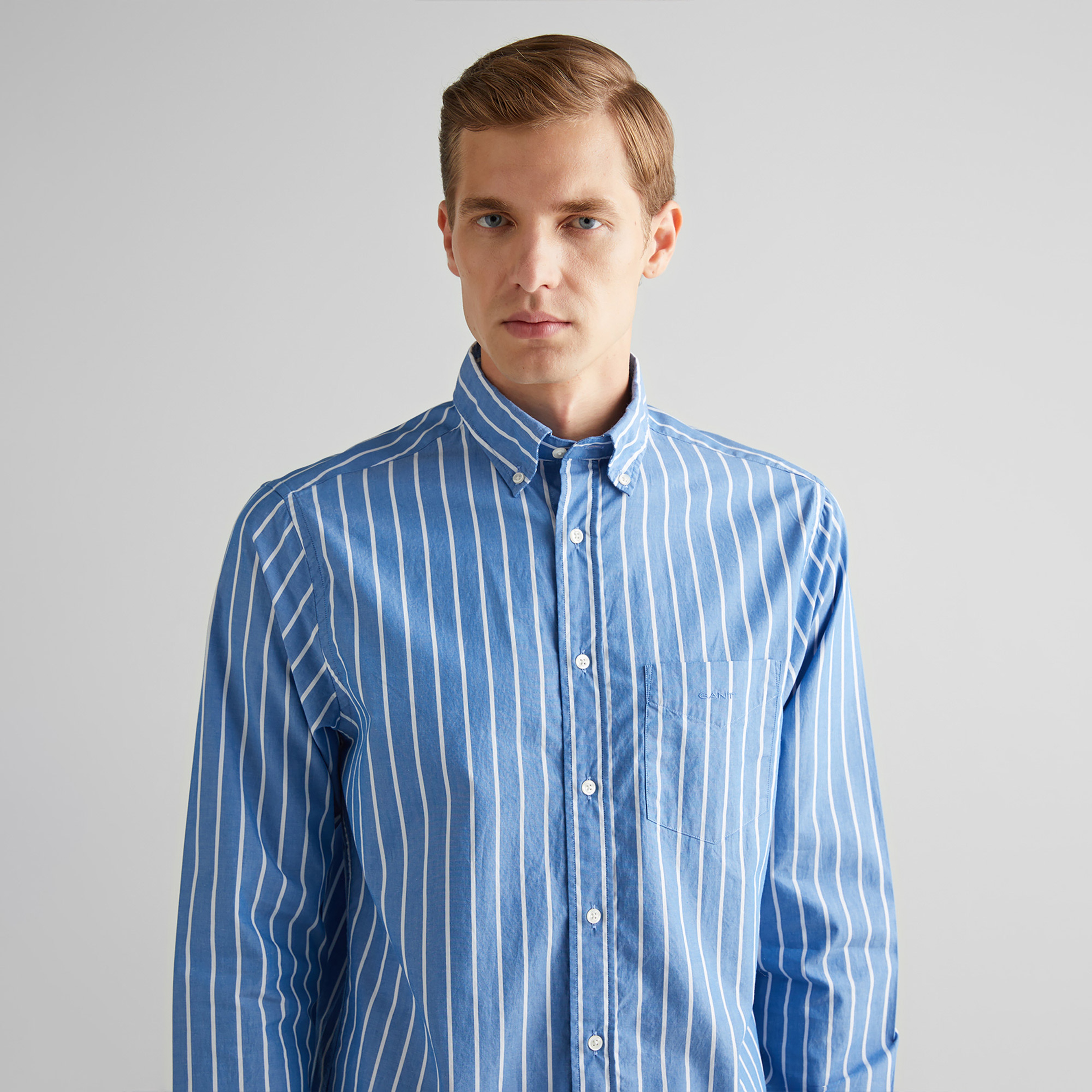 GANT Erkek Mavi Regular Fit Düğmeli Yaka Çizgili Gömlek