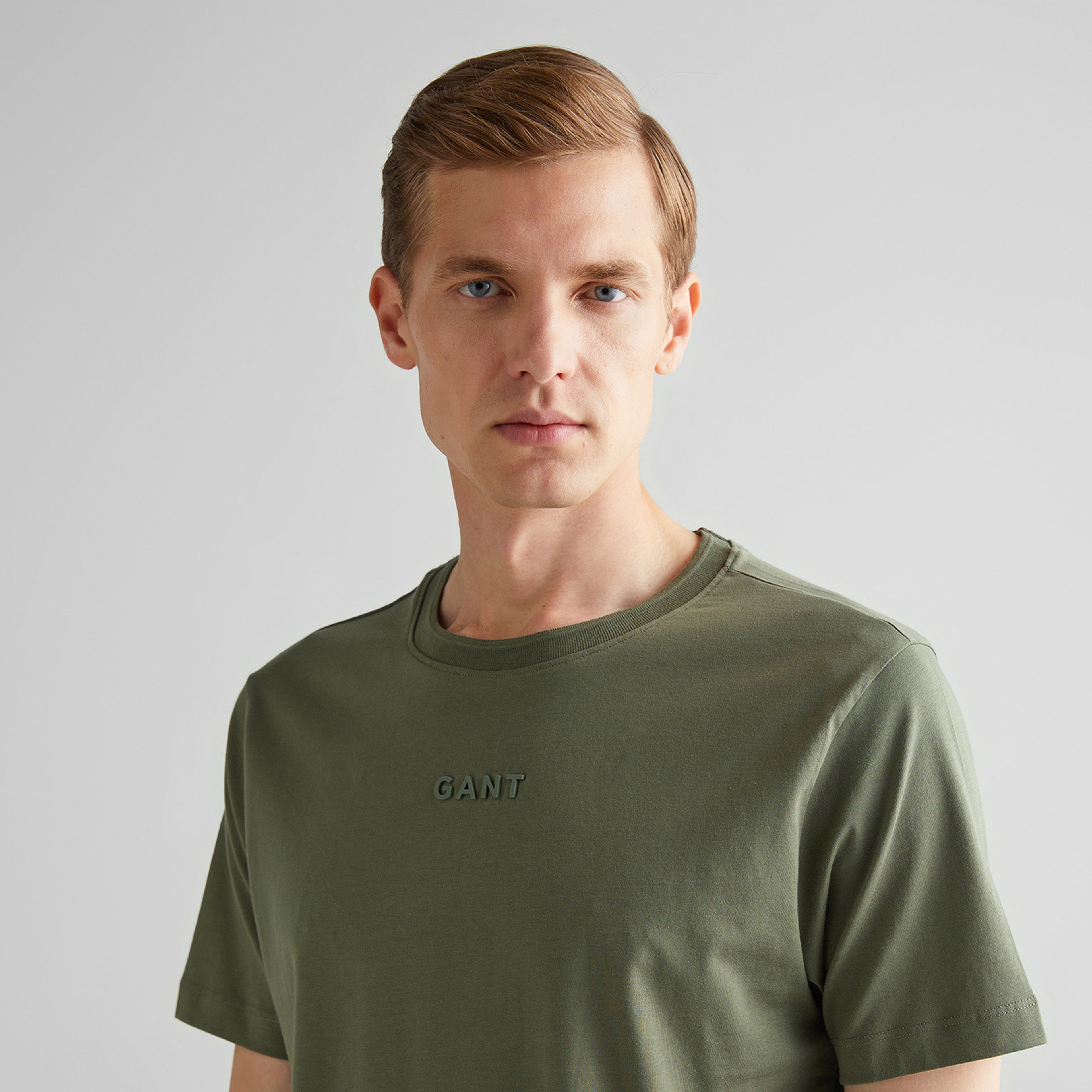 GANT Erkek Yeşil Regular Fit Bisiklet Yaka Logolu T-Shirt