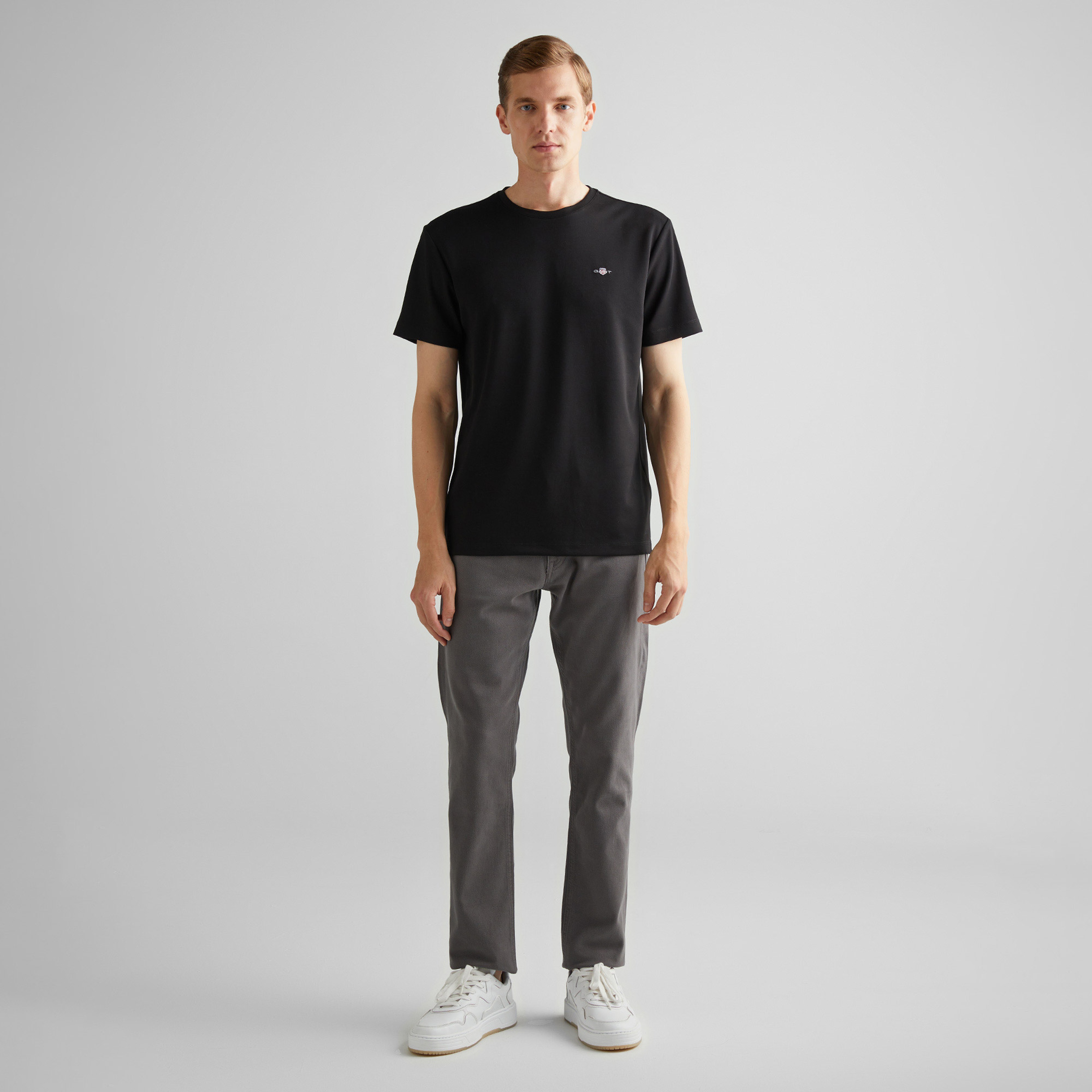 GANT Erkek Siyah Relaxed Fit Bisiklet Yaka T-Shirt
