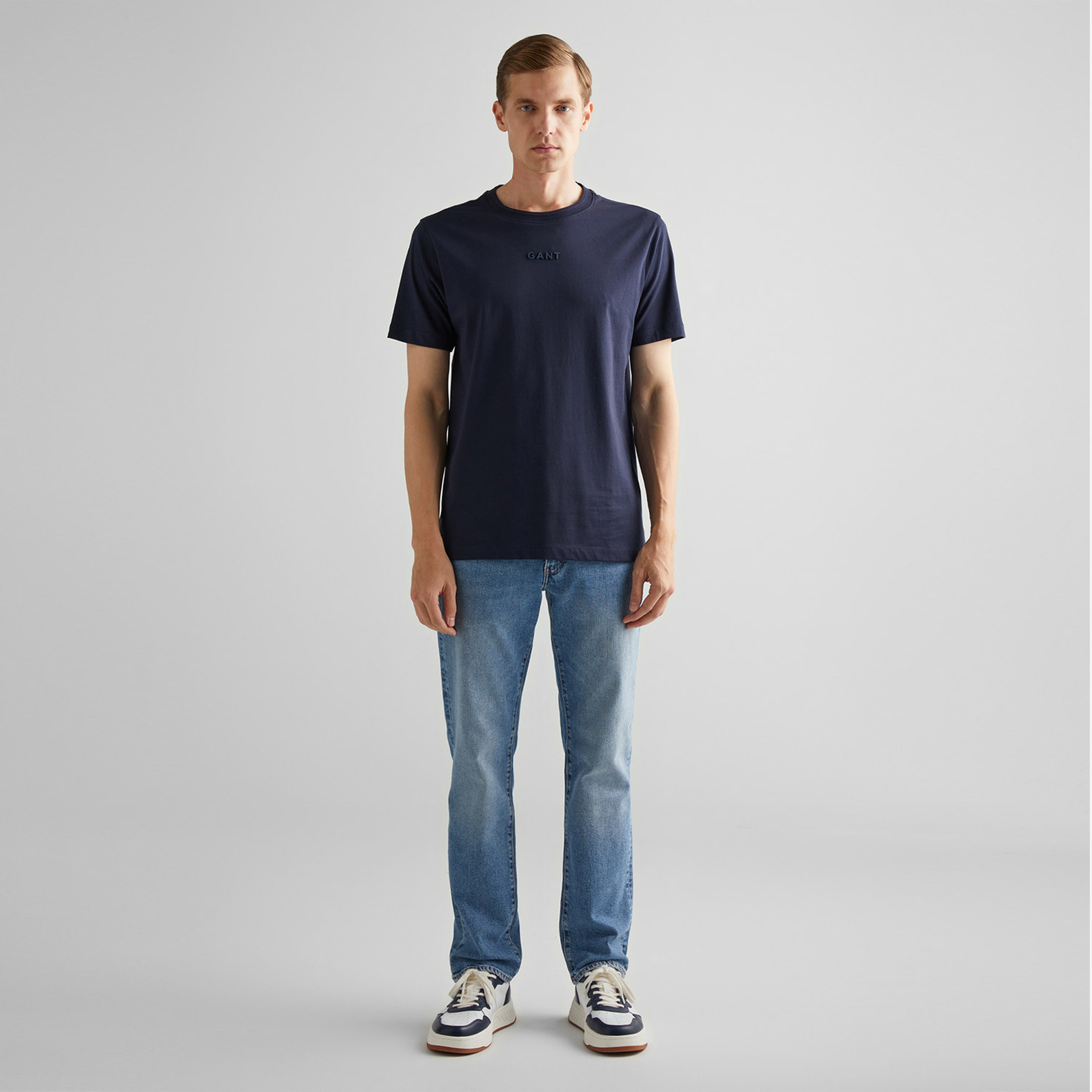 GANT Erkek Lacivert Regular Fit Bisiklet Yaka Logolu T-Shirt