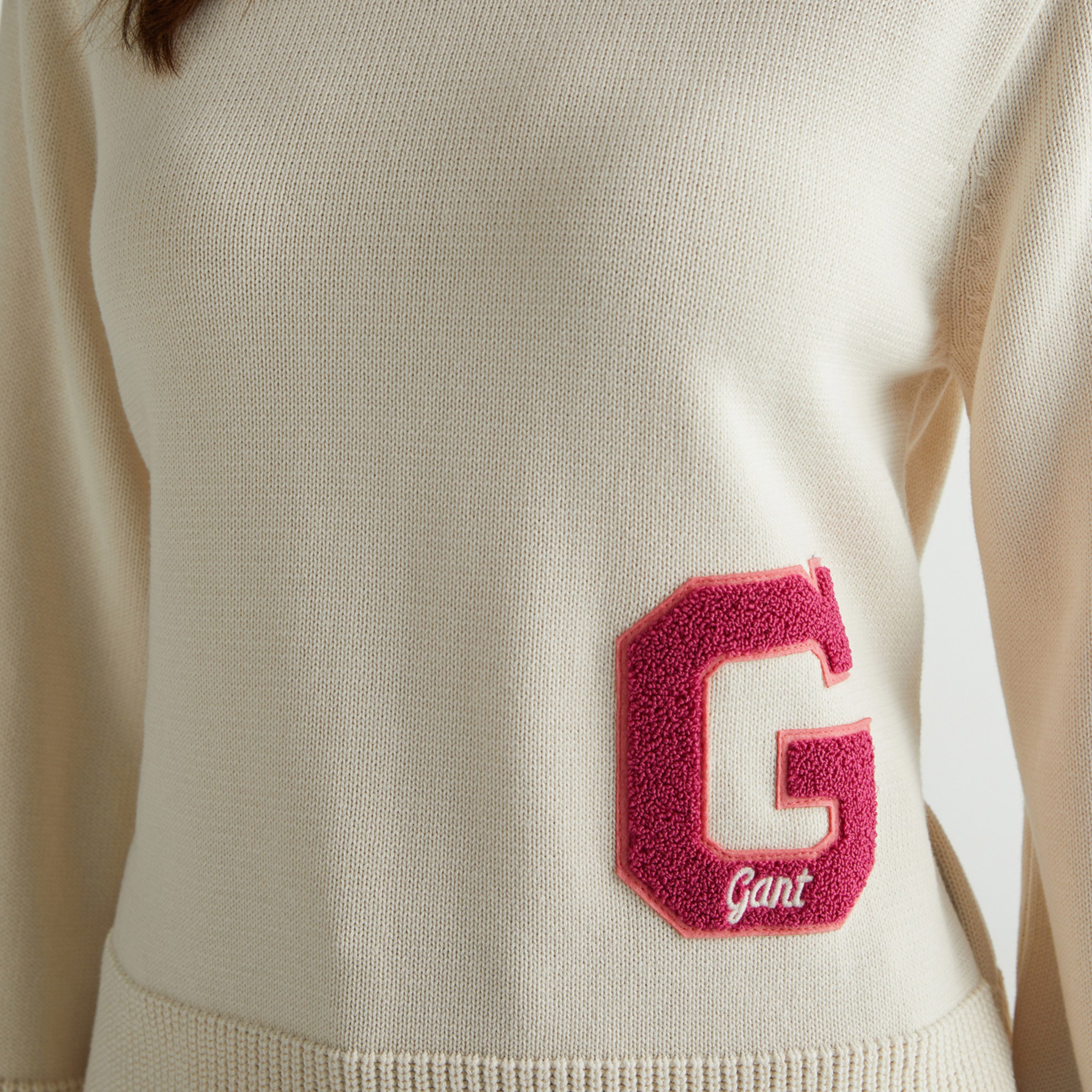 GANT Kadın Krem Oversize Fit Bisiklet Yaka Logolu Kazak