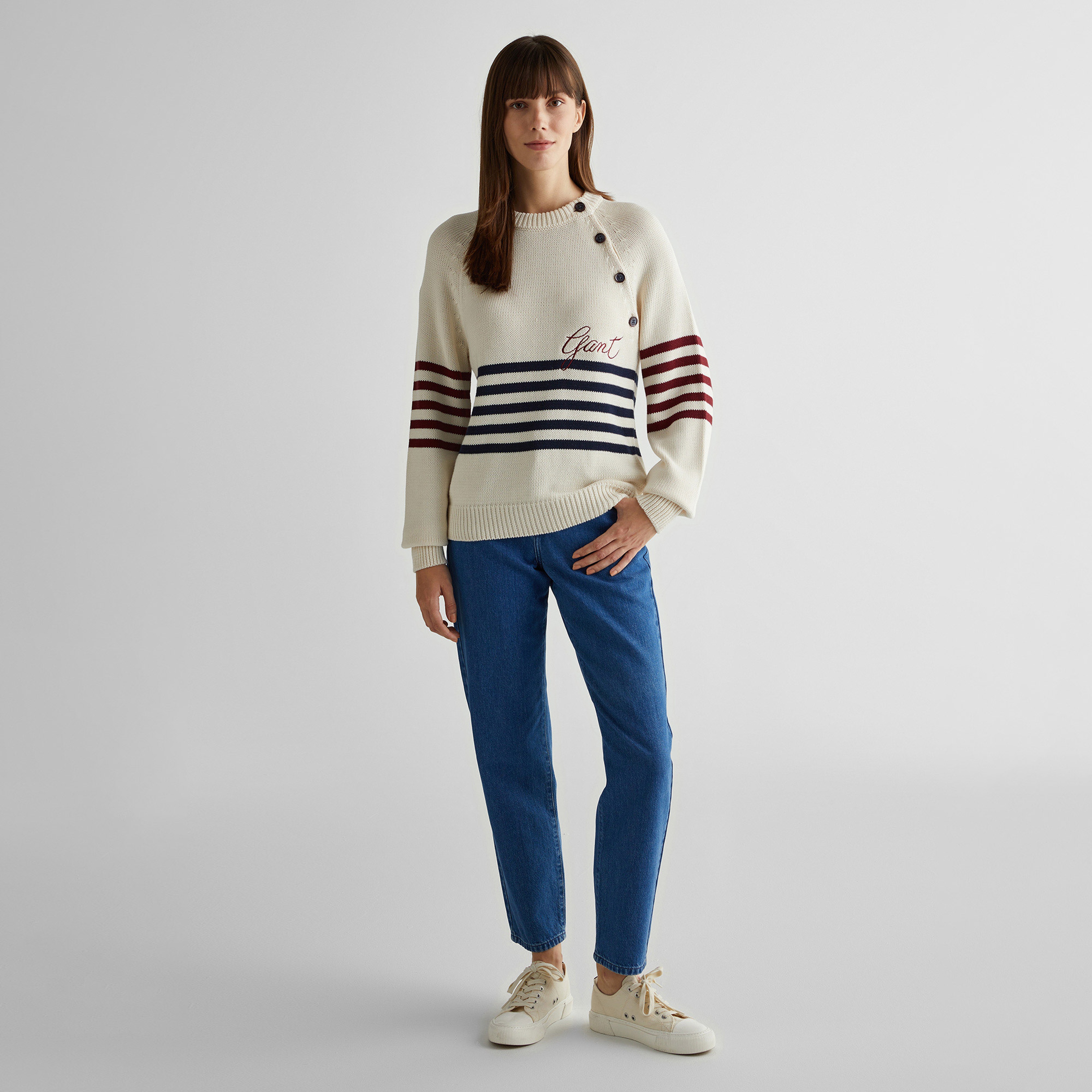 GANT Kadın Krem Regular Fit Bisiklet Yaka Logolu Kazak