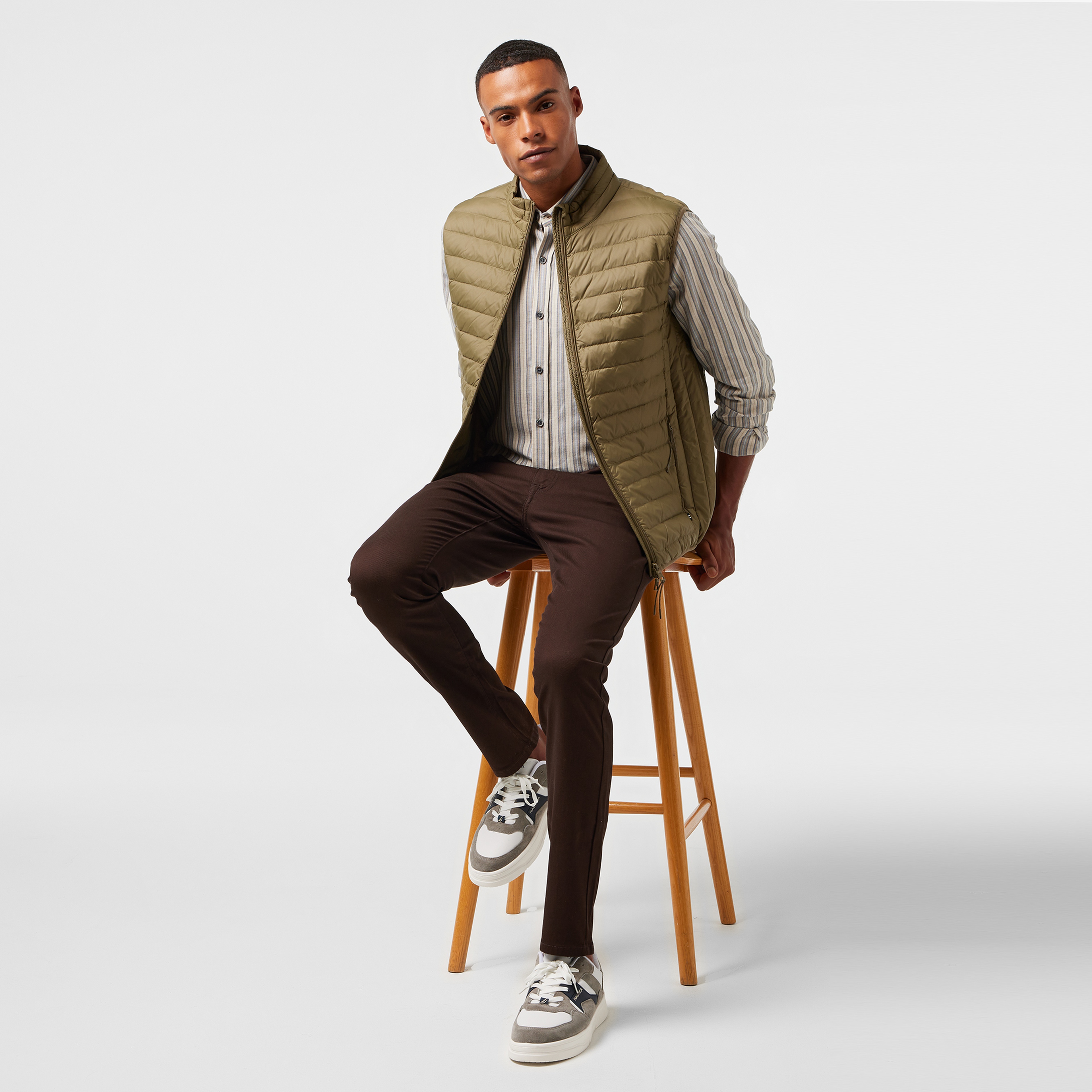 Nautica Erkek Haki Su Kaydırma Özellikli Kaz Tüyü Yelek