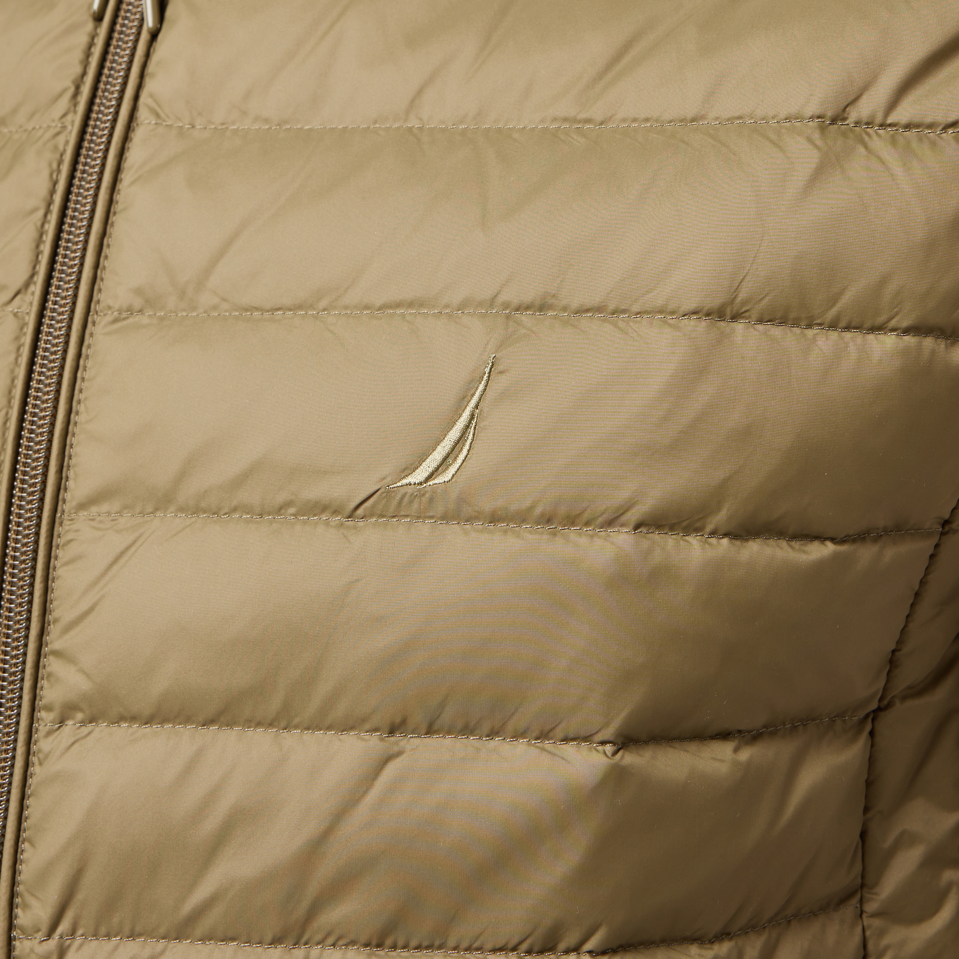 Nautica Erkek Haki Su Kaydırma Özellikli Kaz Tüyü Yelek