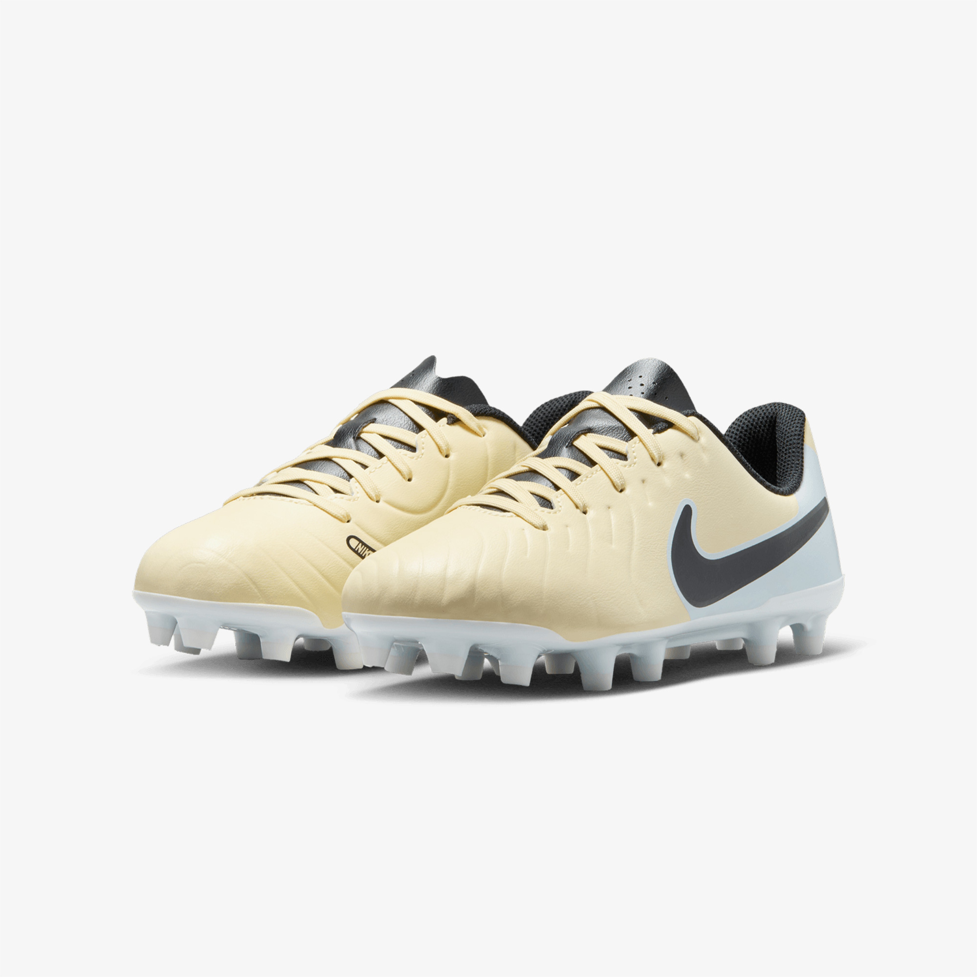 Nike Jr. Tiempo Legend 10 Club Çocuk Bej Çim Saha Kramponu