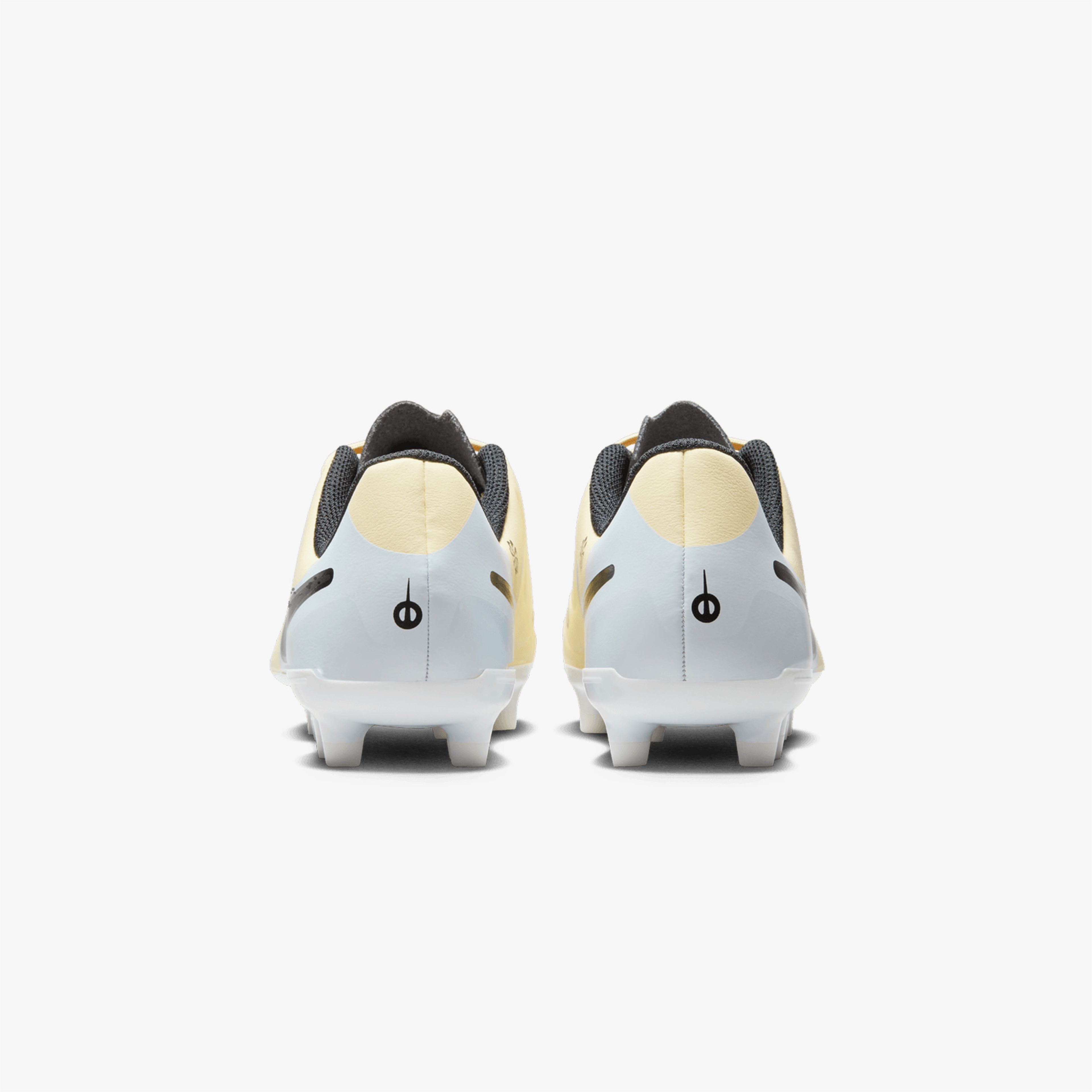 Nike Jr. Tiempo Legend 10 Club Çocuk Bej Çim Saha Kramponu