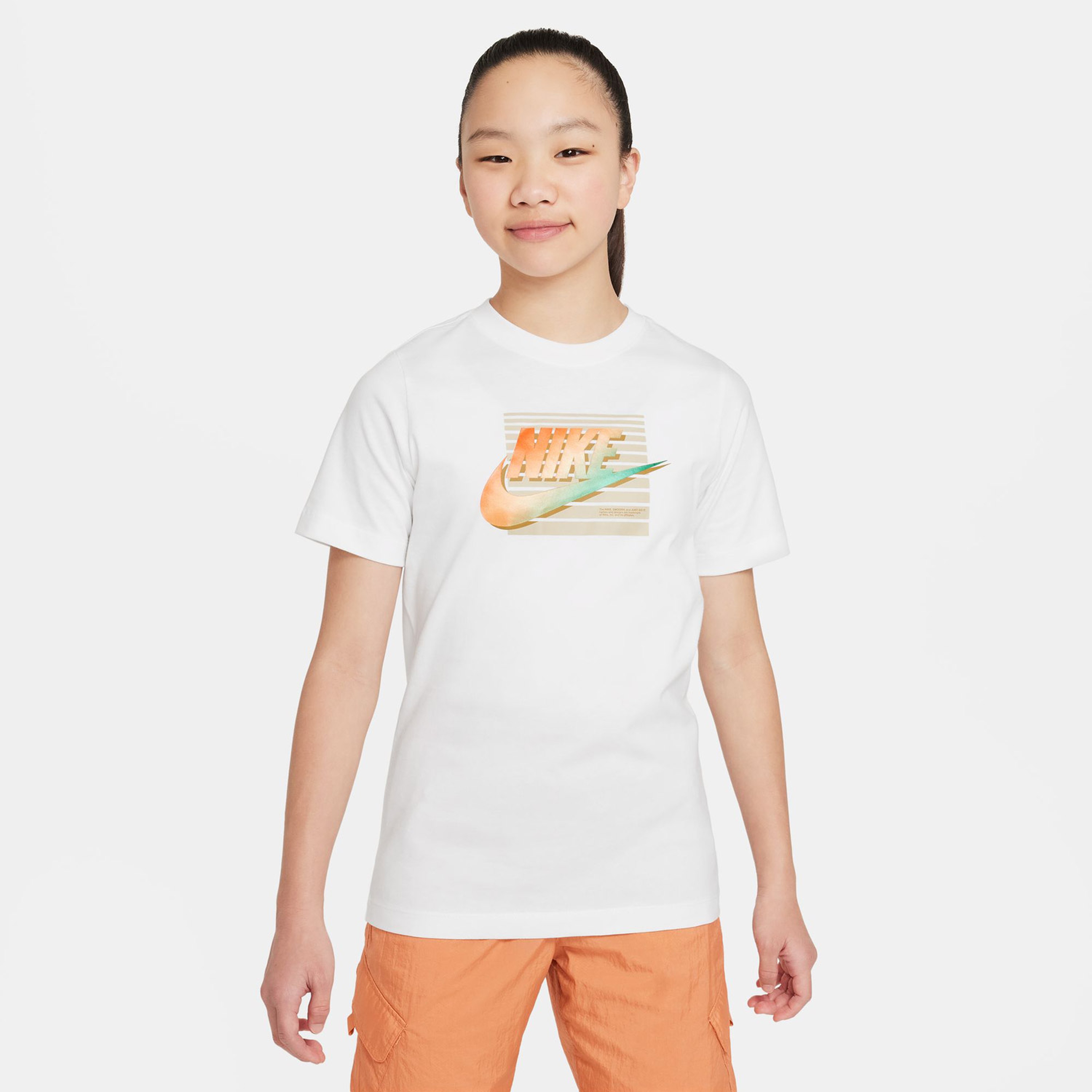 Nike Sportswear Futura Çocuk Beyaz Günlük T-Shirt