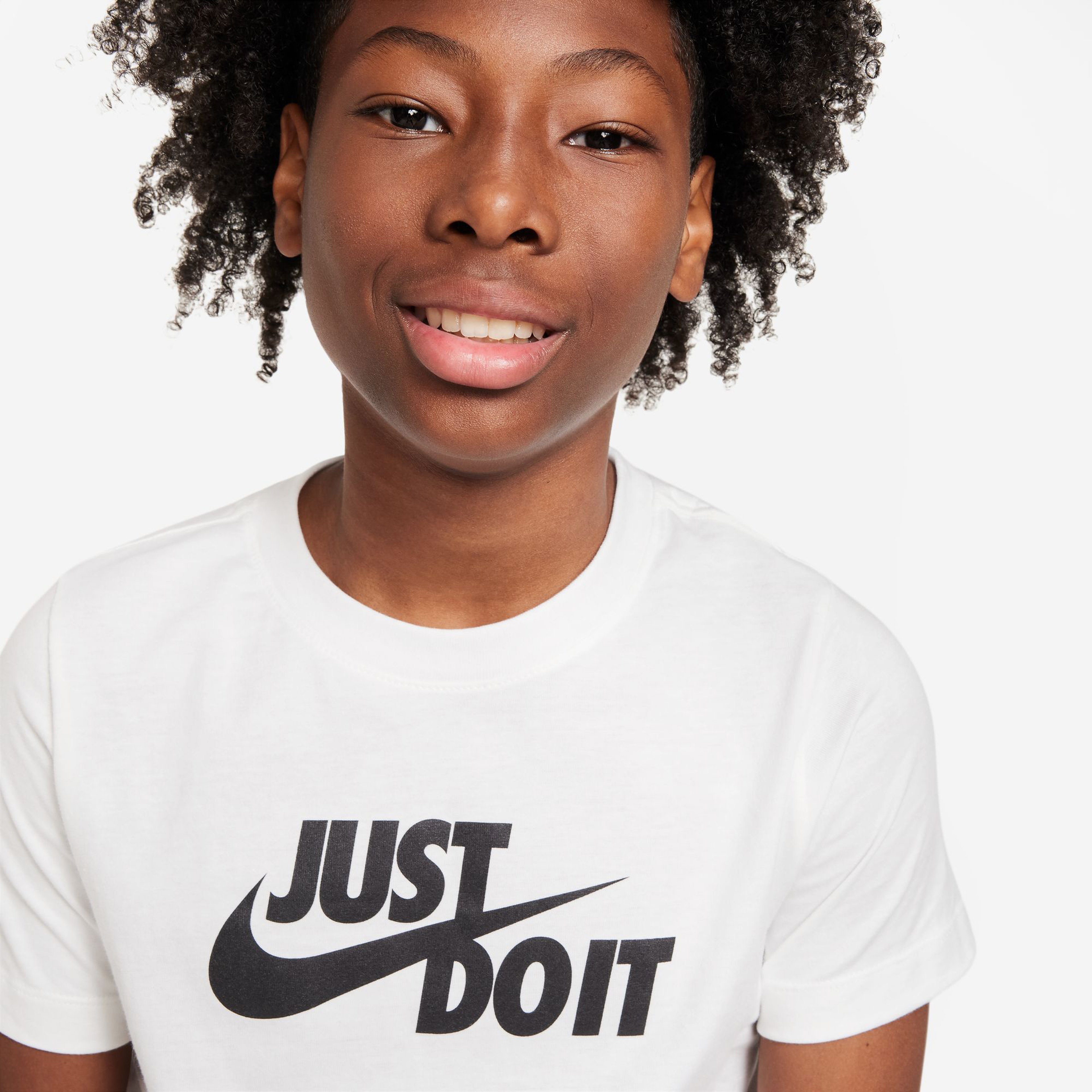Nike Çocuk Beyaz T-Shirt