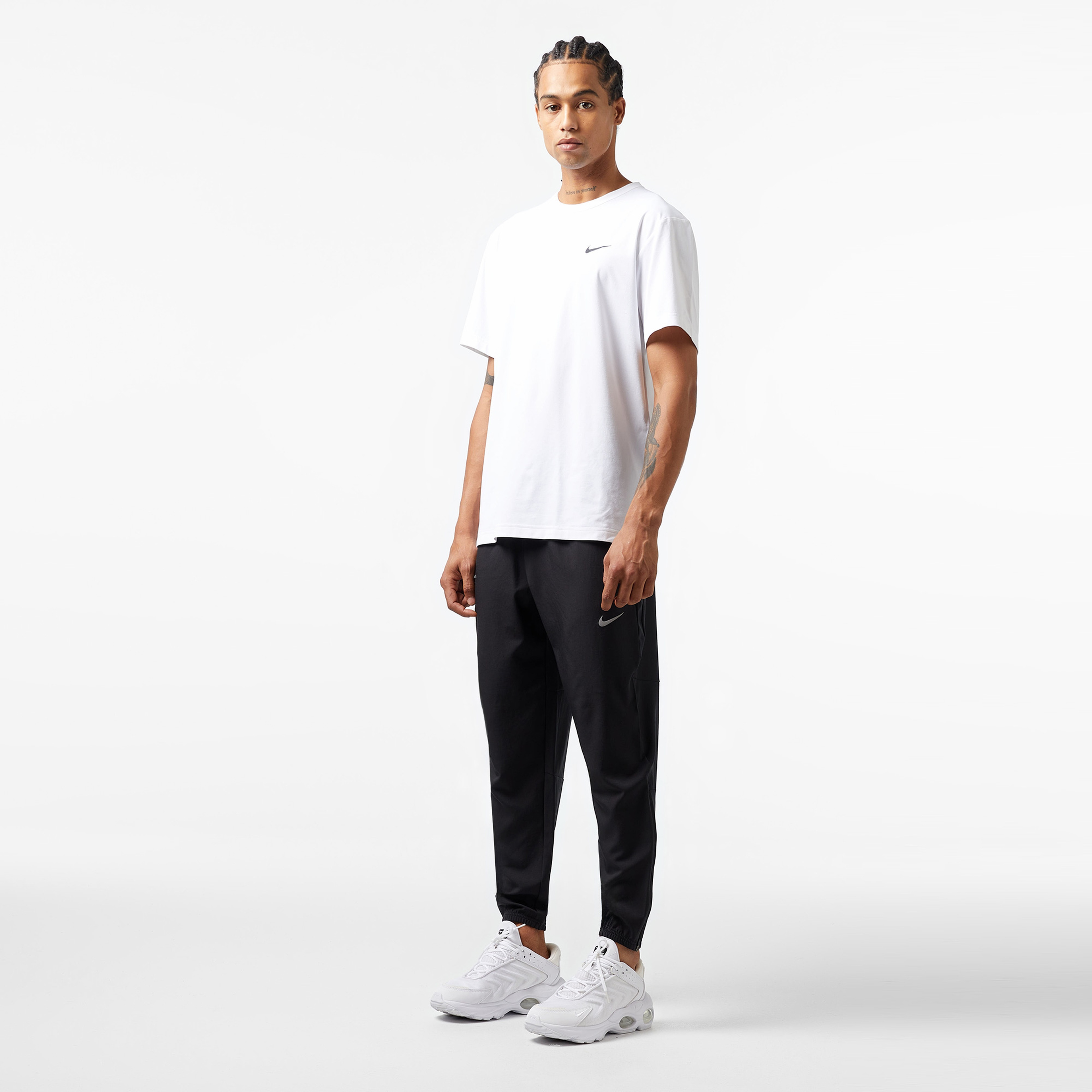 Nike Challenger Dri-Fit Erkek Siyah Koşu Eşofman Altı