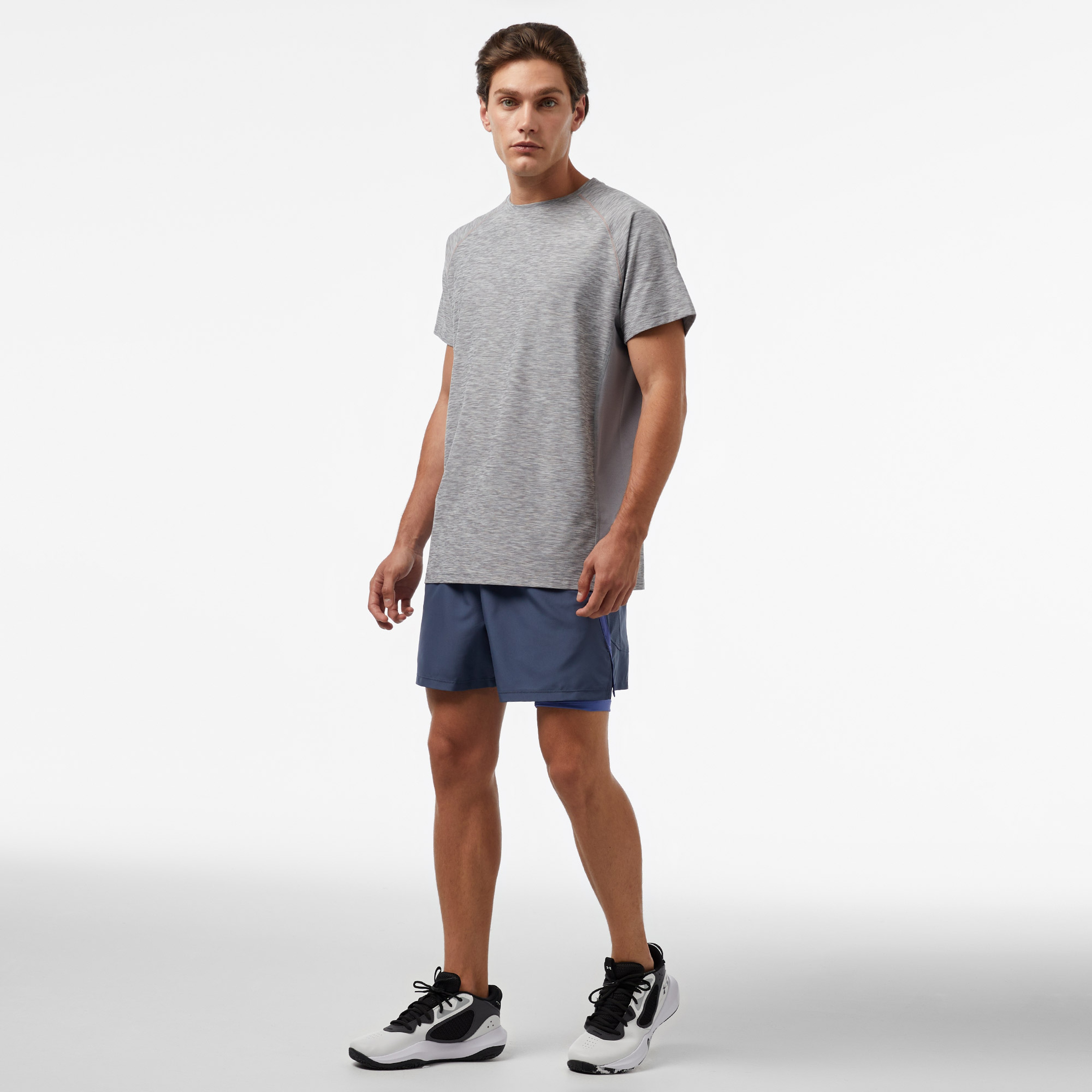 Under Armour Erkek Gri Şort